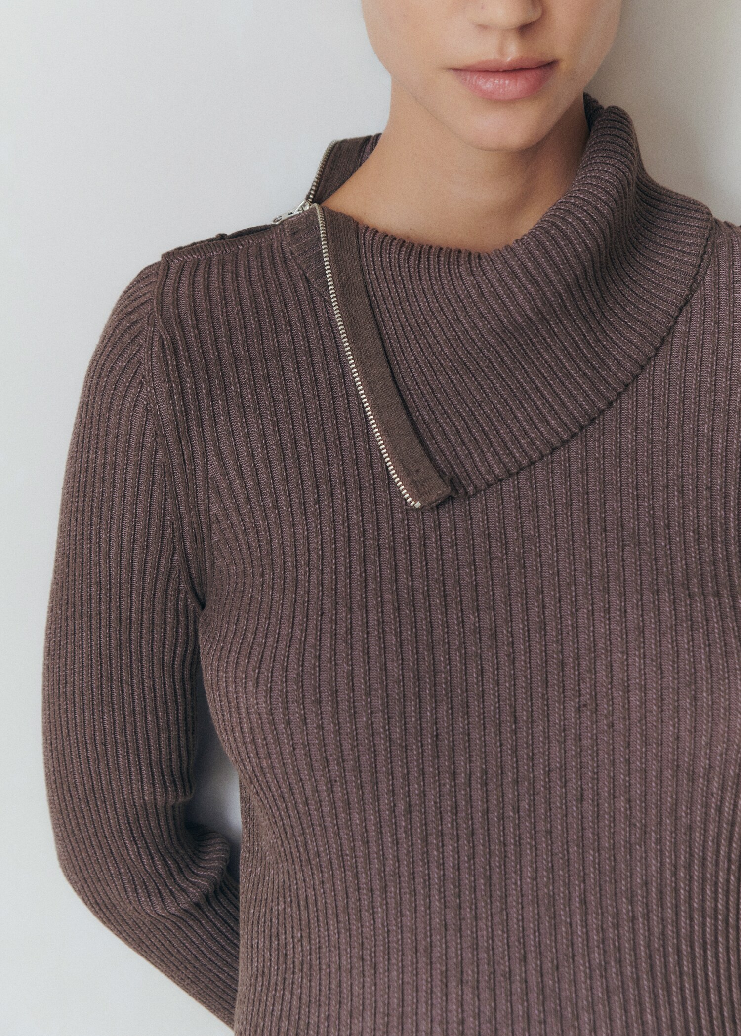 Ribbed lapel collar dress - Details of the article 2