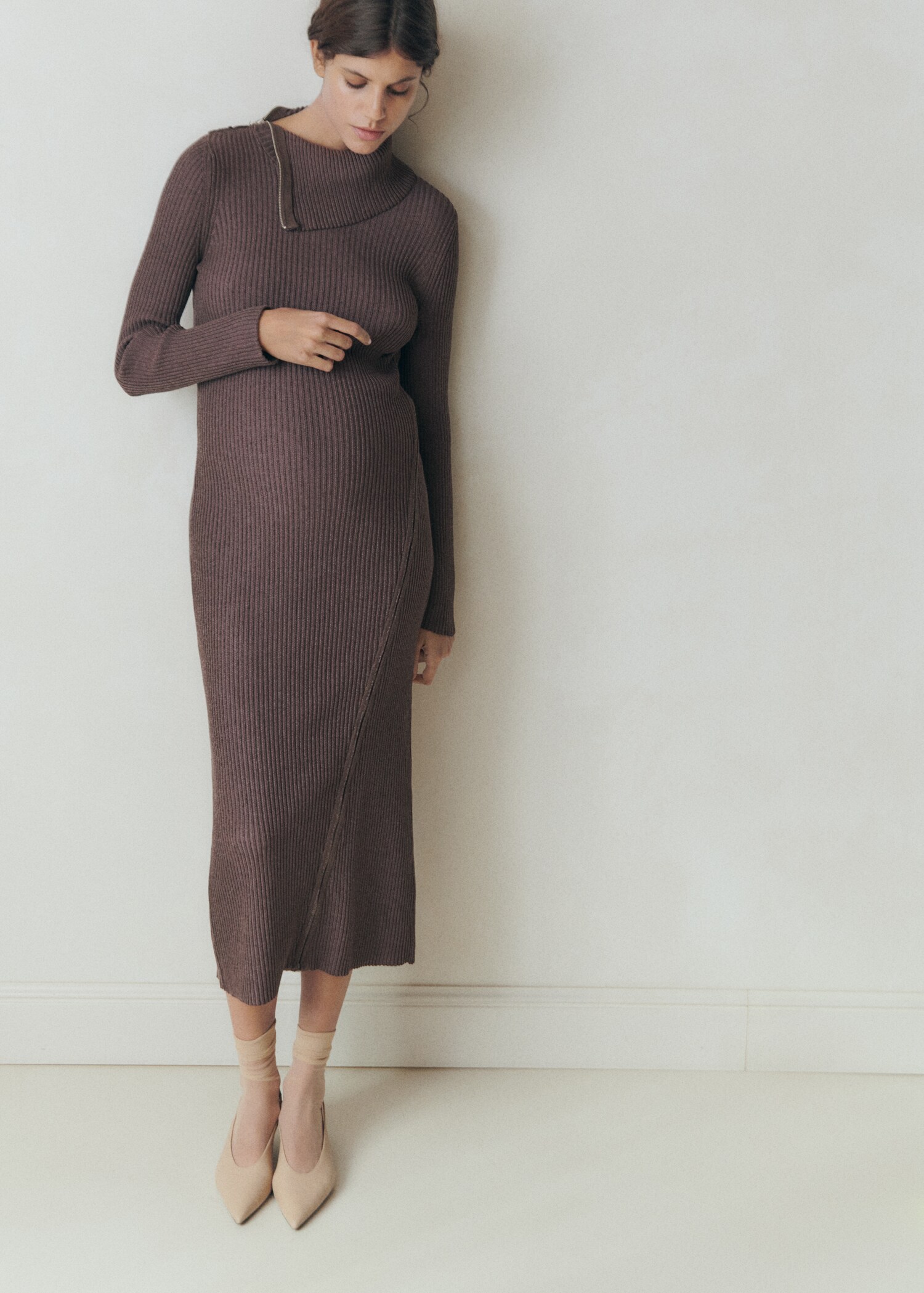 Ribbed lapel collar dress - Details of the article 7