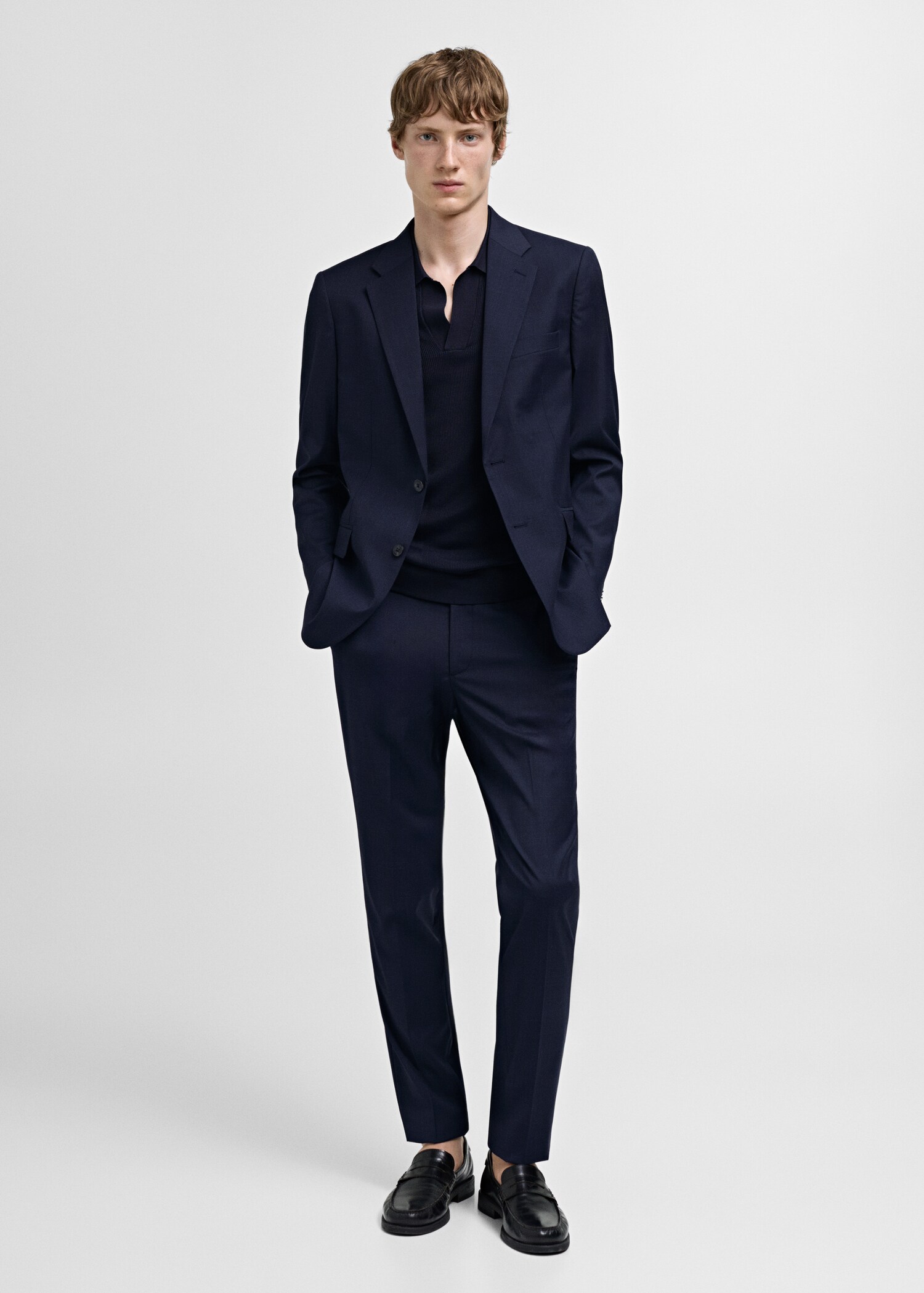 Костюмный пиджак slim fit из ткани стретч - Общий план