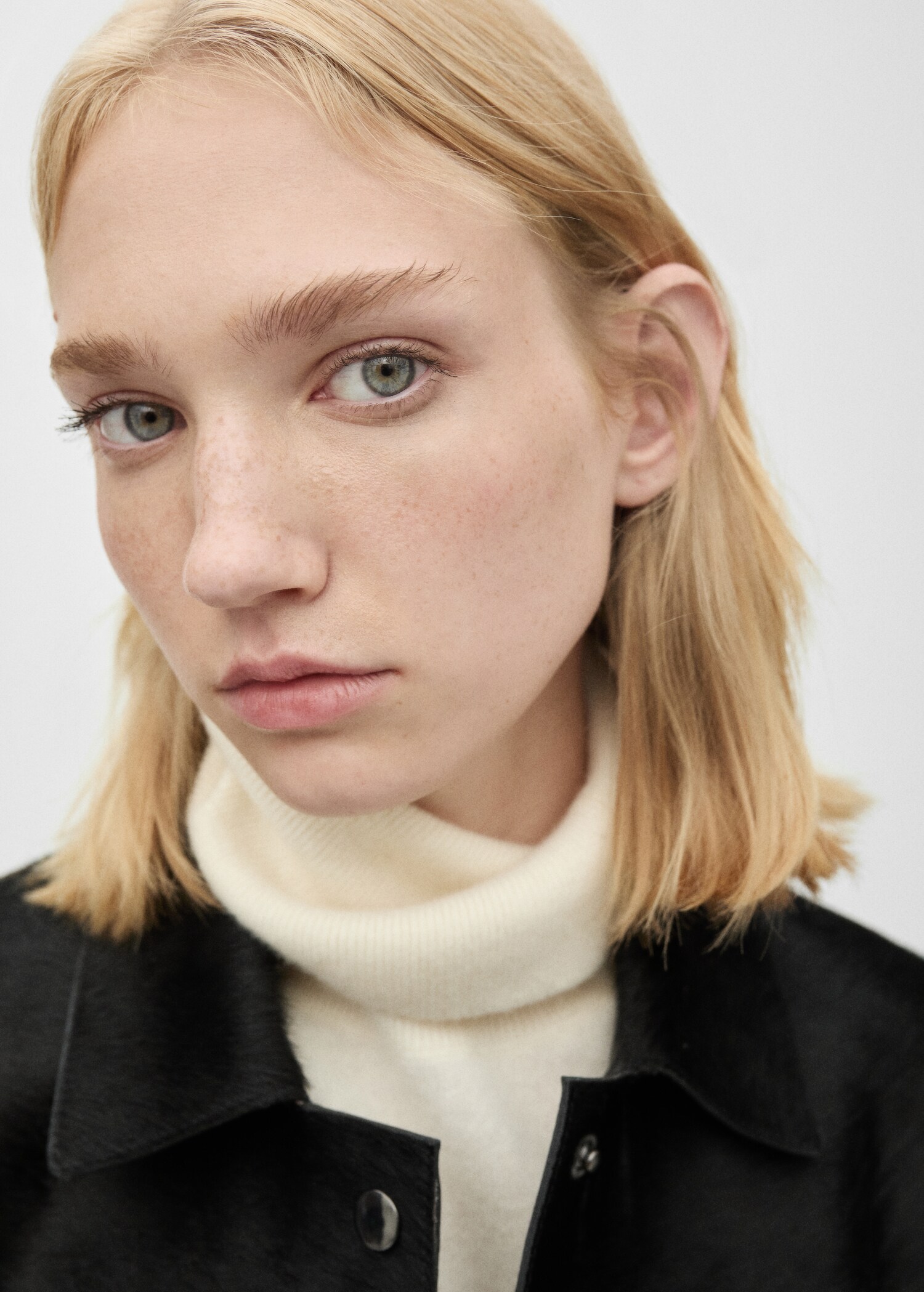 Veste cuir imitation fourrure - Détail de l'article 1
