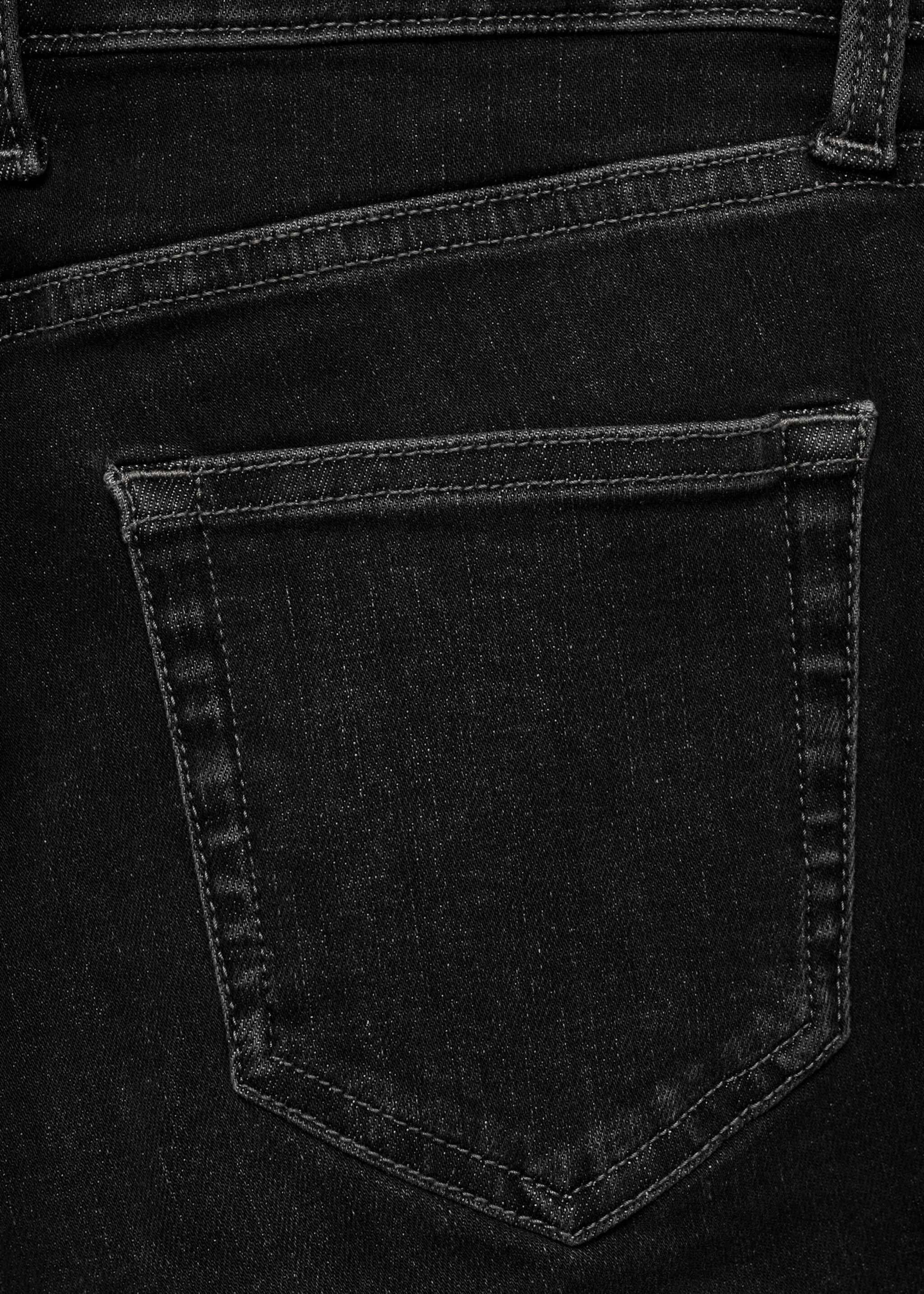 Skinny-Jeans mit mit mittlerer Bundhöhe - Detail des Artikels 0