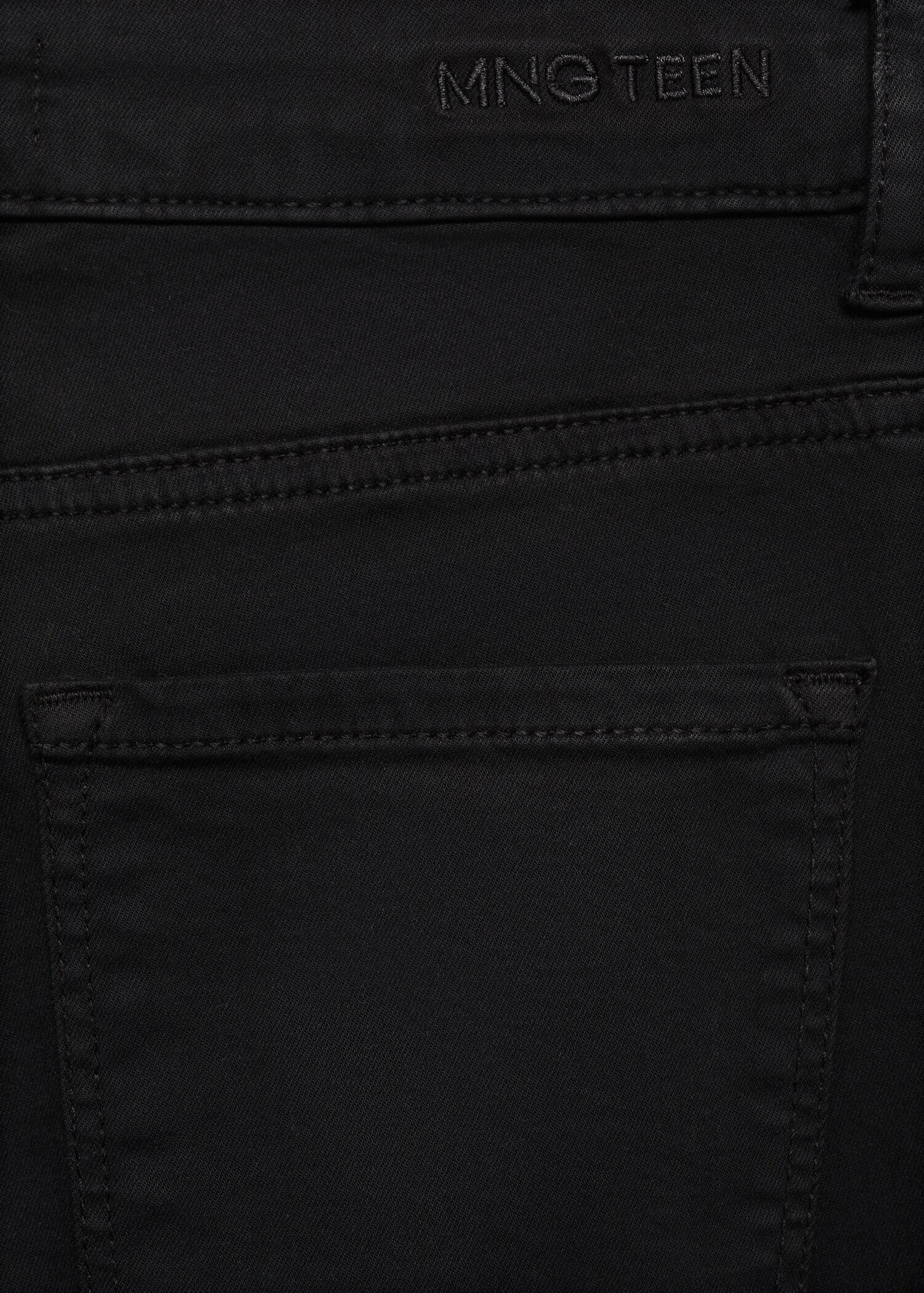 Flared jeans - Details of the article 0