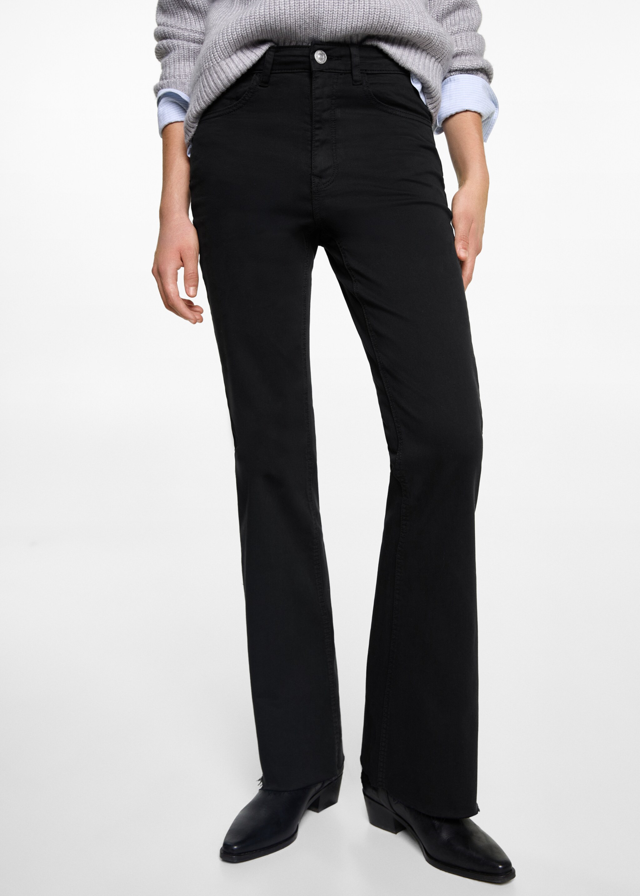 Flared jeans - Details of the article 6