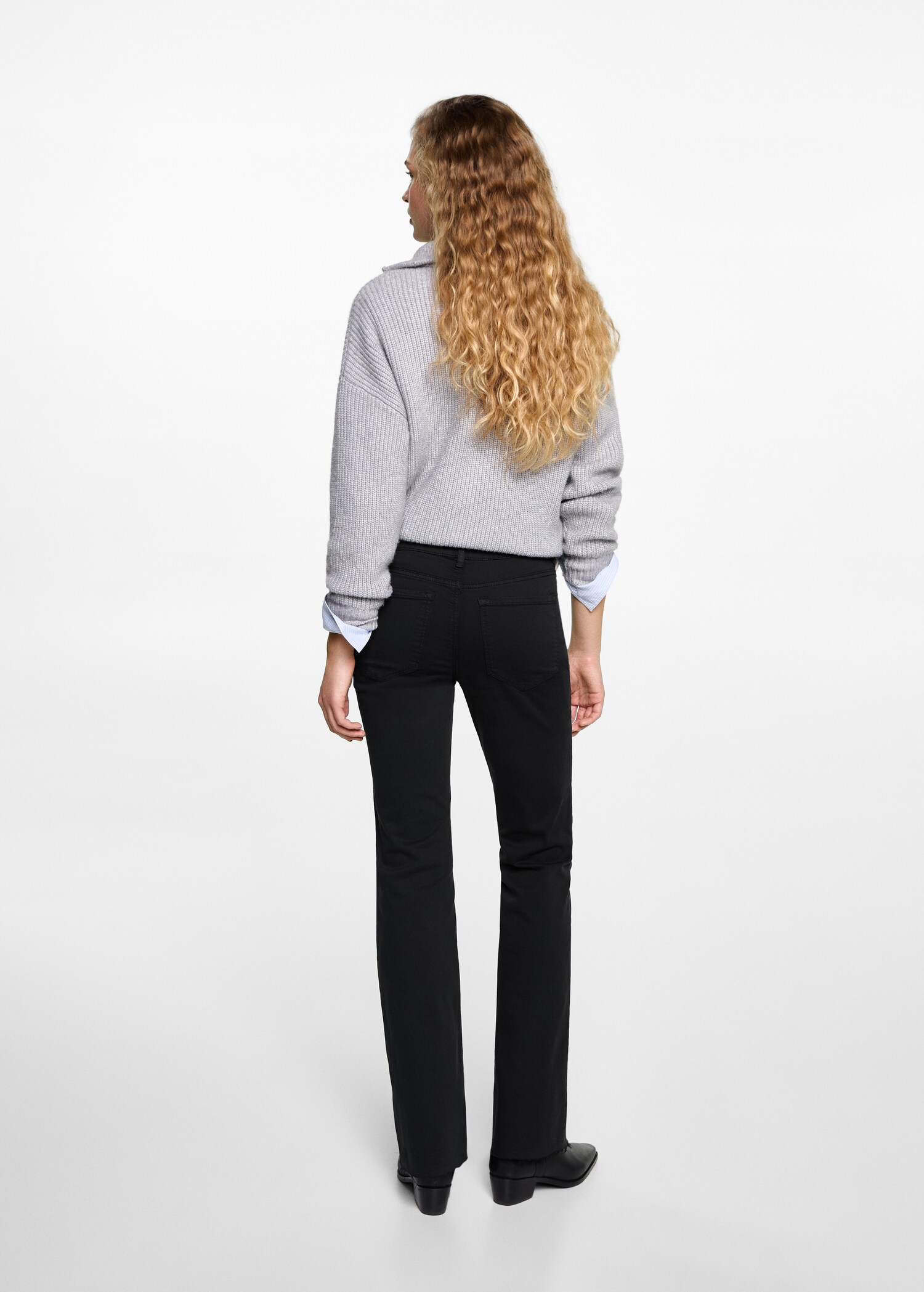 Flared jeans - Reverse of the article