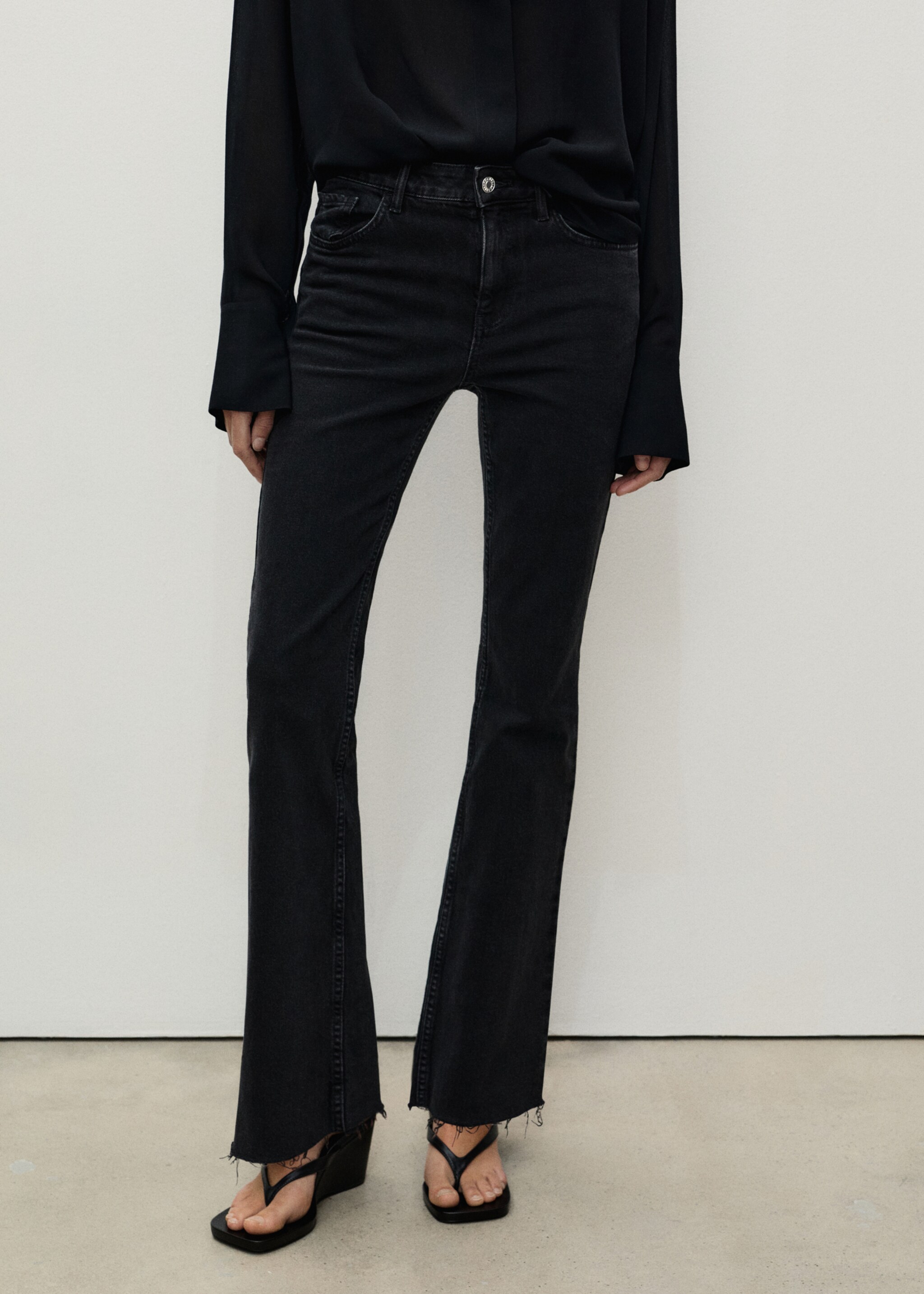 Fiona flared mid-rise jeans - Medium plane
