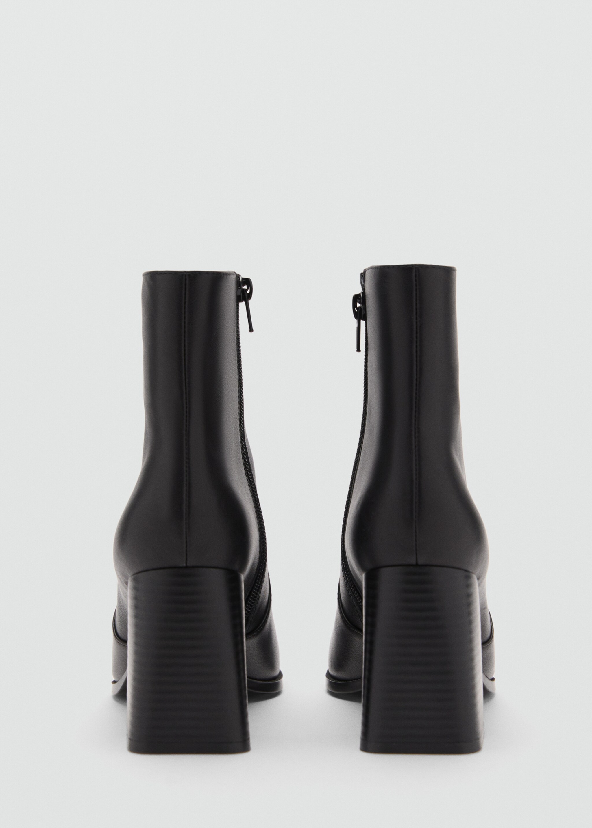 Bottines cuir à talon - Détail de l'article 1