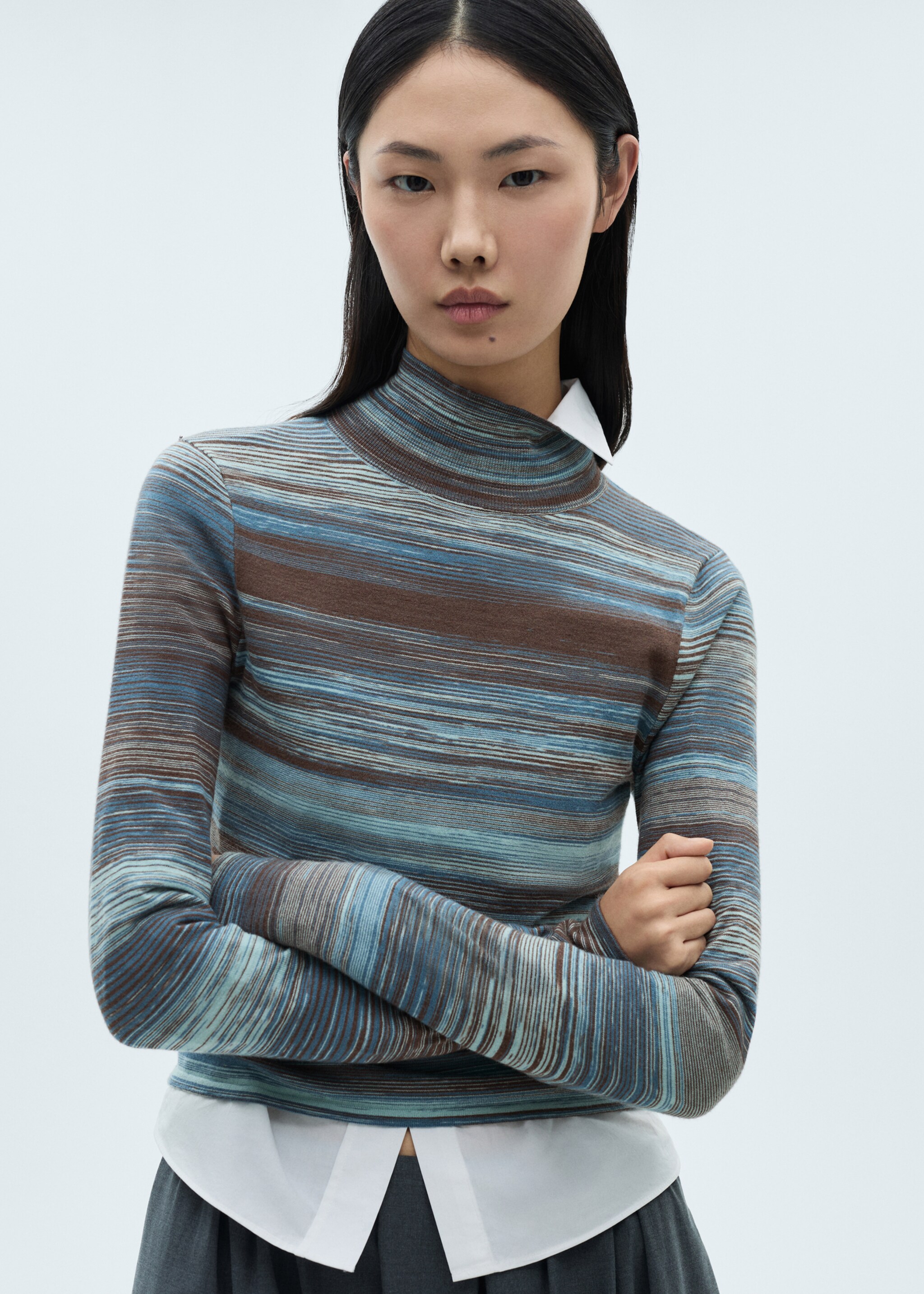 Stand-collar striped sweater - Details of the article 6
