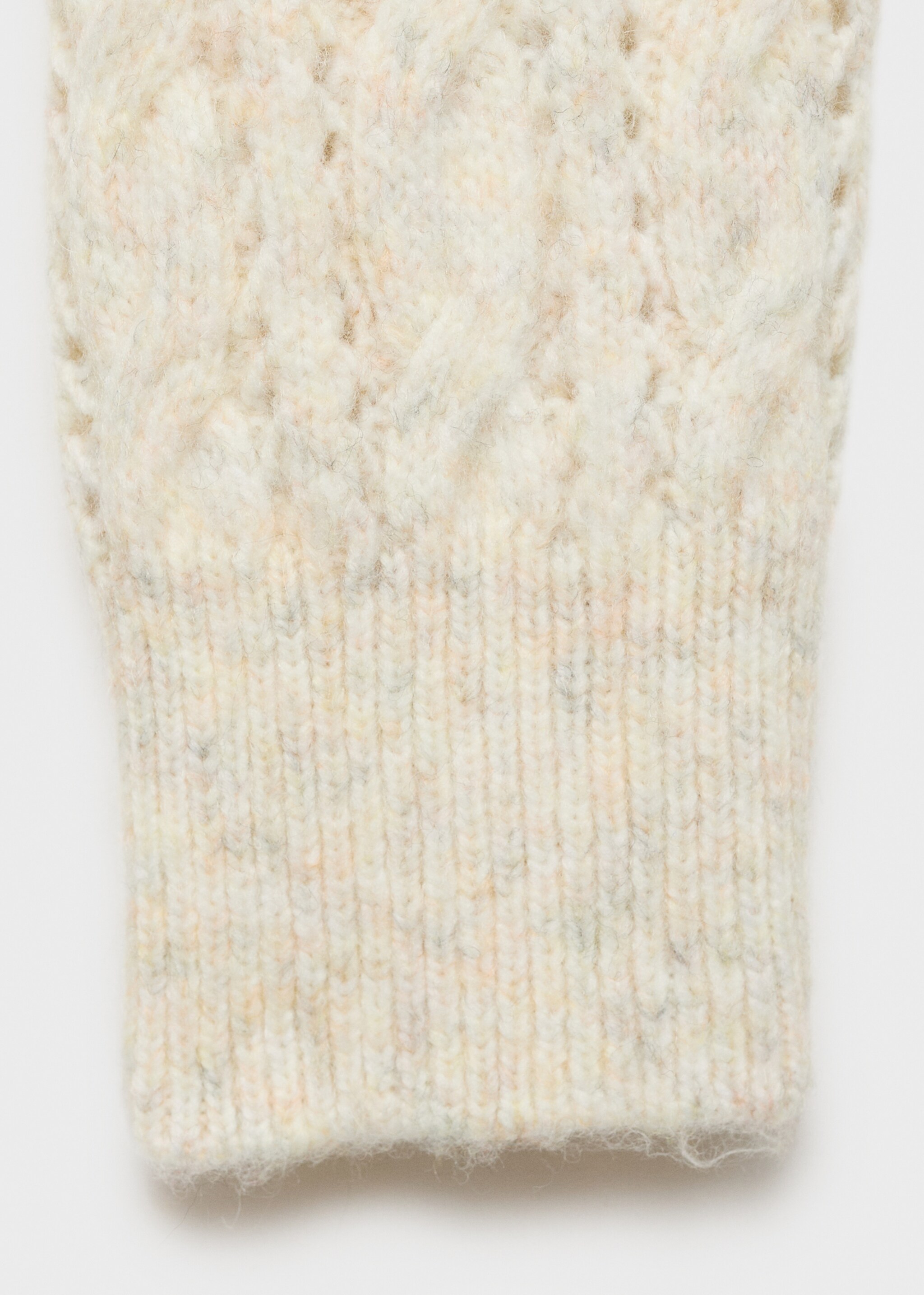 Pull-over torsadé détails ajourés - Détail de l'article 0