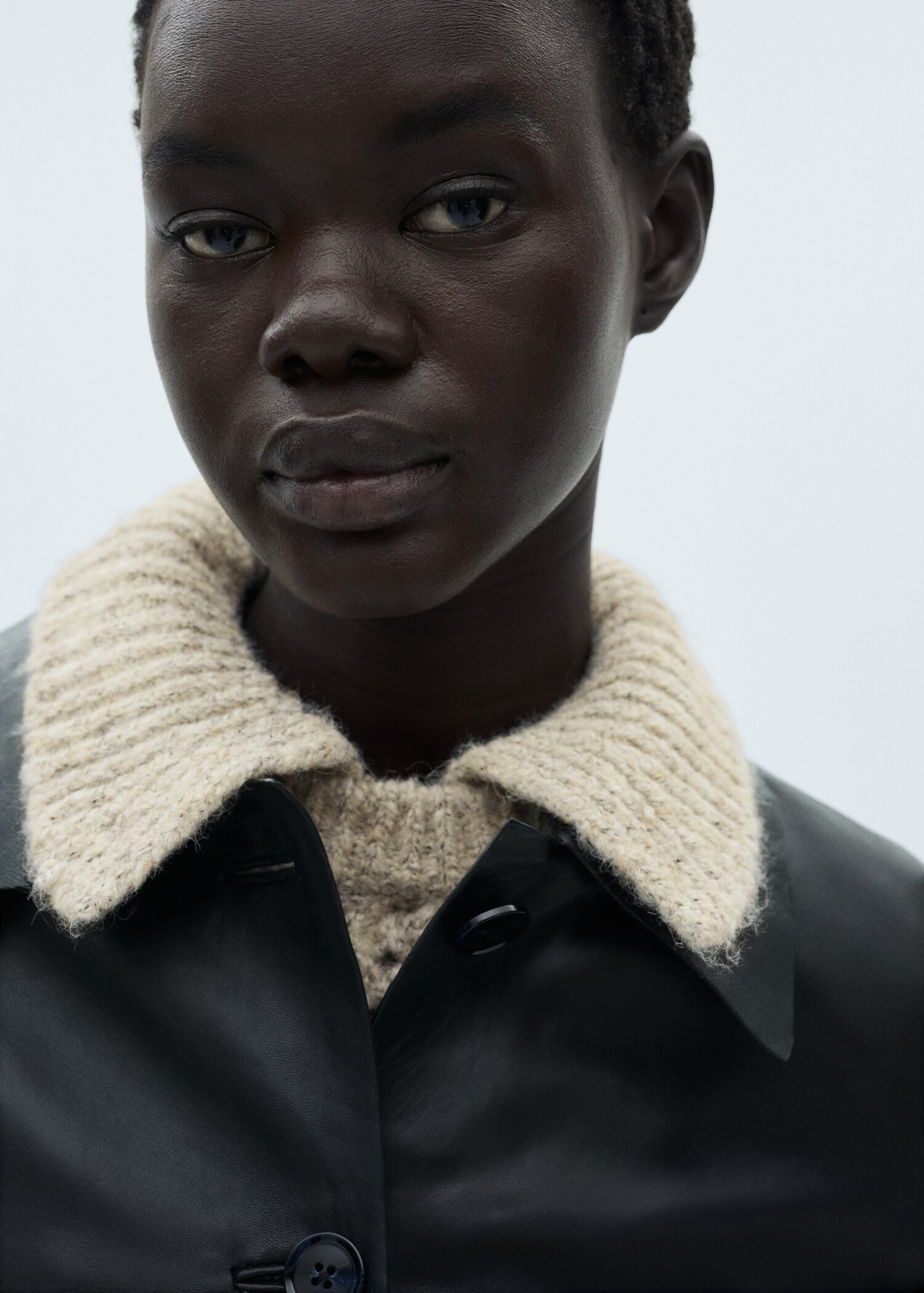 Camisola de malha rendada com gola de polo - Pormenor do artigo 1