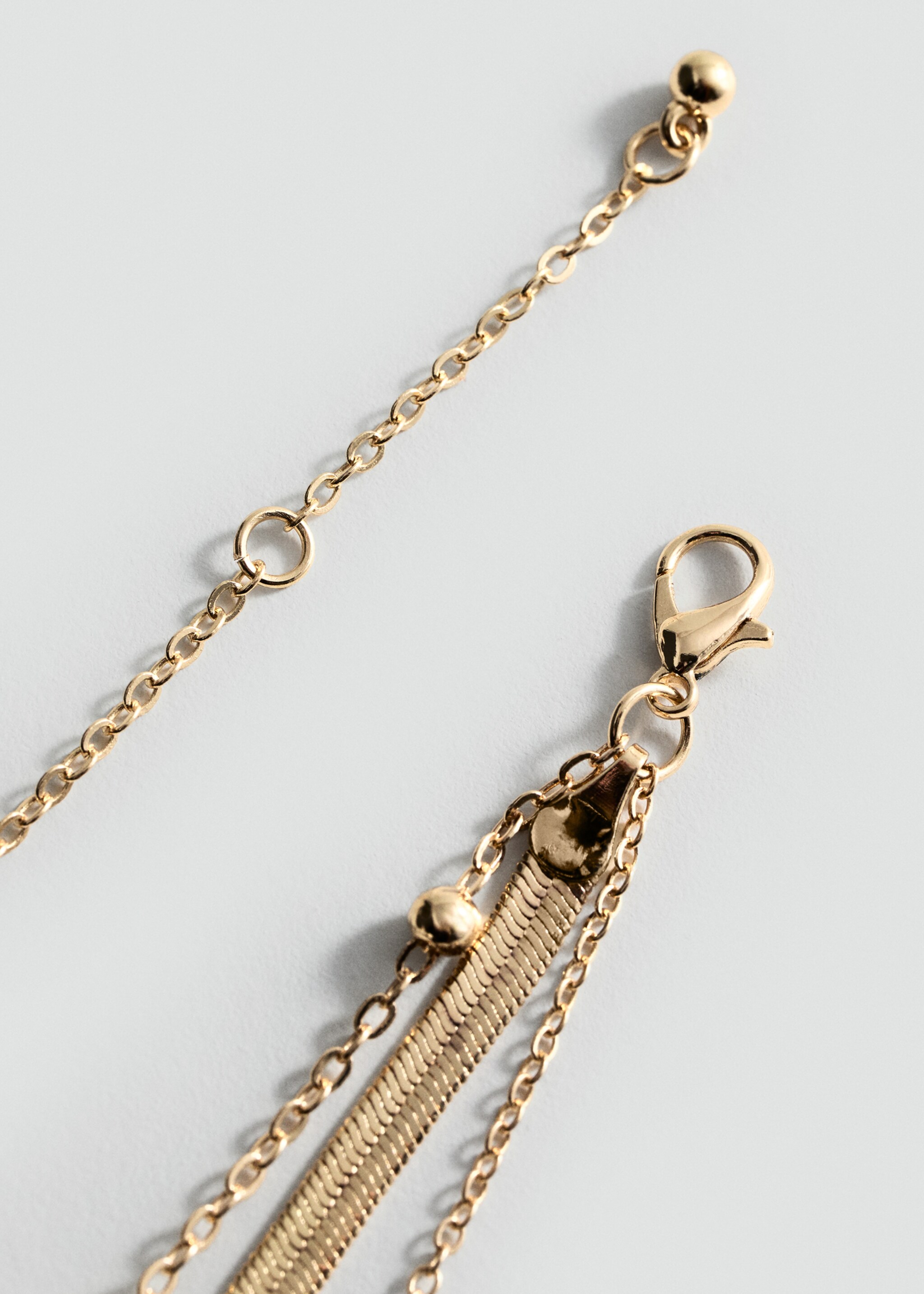 Long triple necklace - Details of the article 1