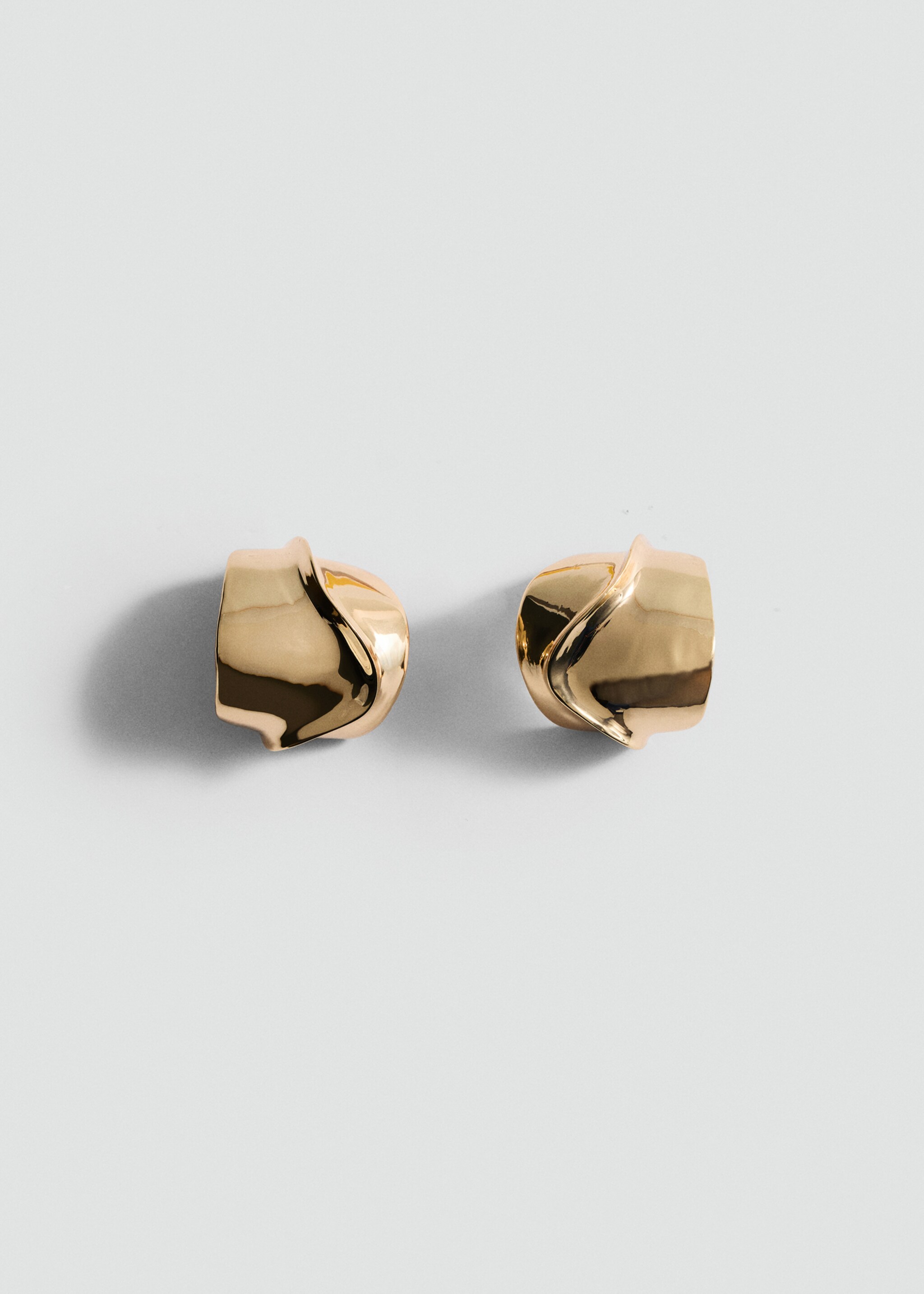 Volume relief earrings - Article without model