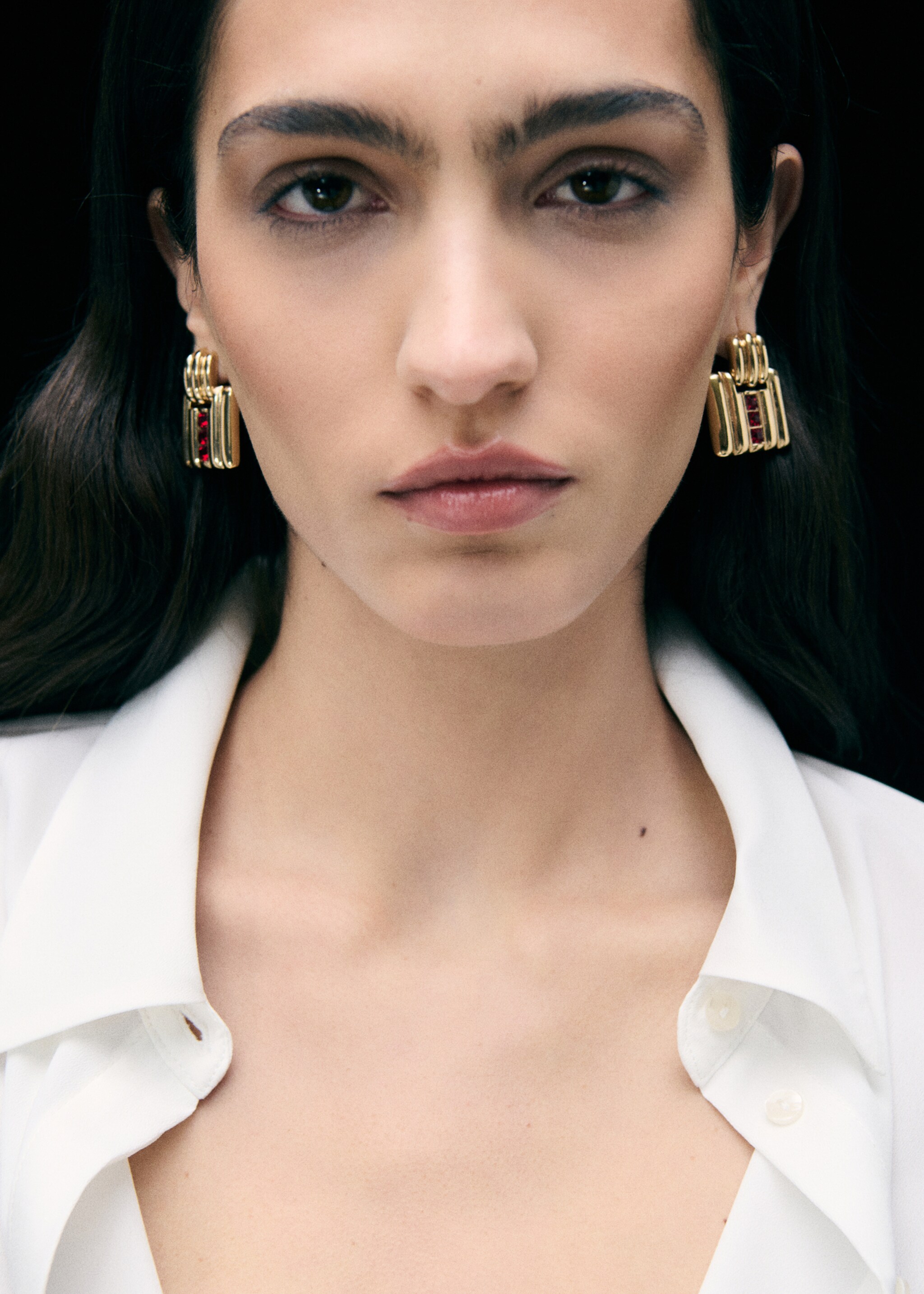 Geometric earrings with crystals detail - Details of the article 9