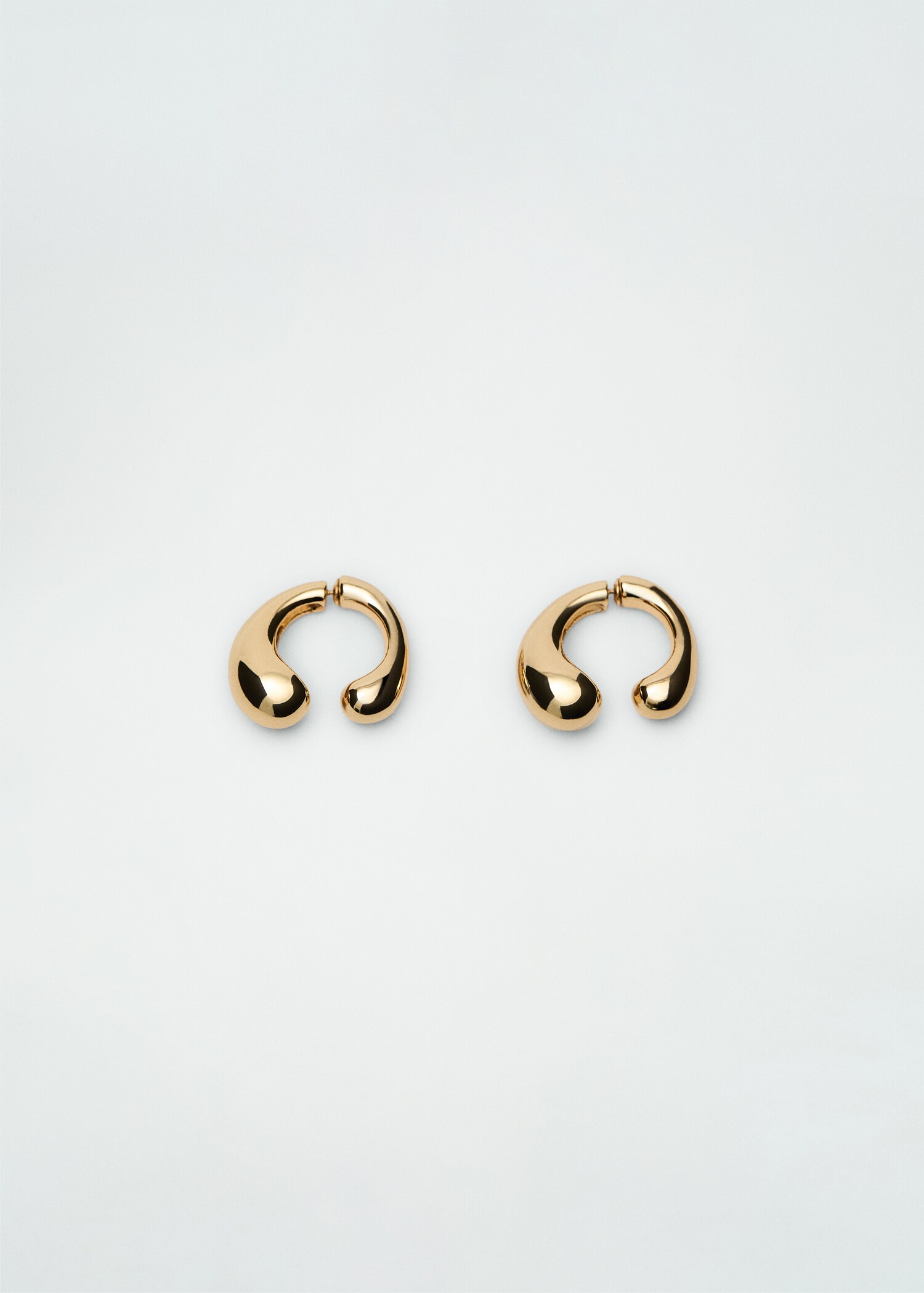 Detachable semi-hoop earring - Article without model