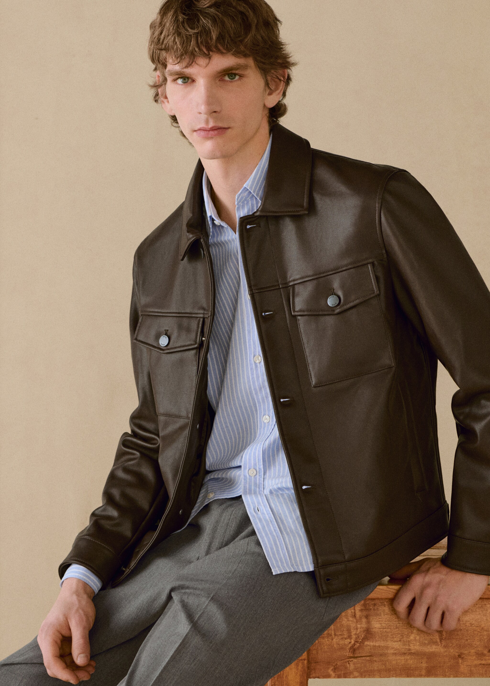 Leather-effect jacket with pockets - Details of the article 3