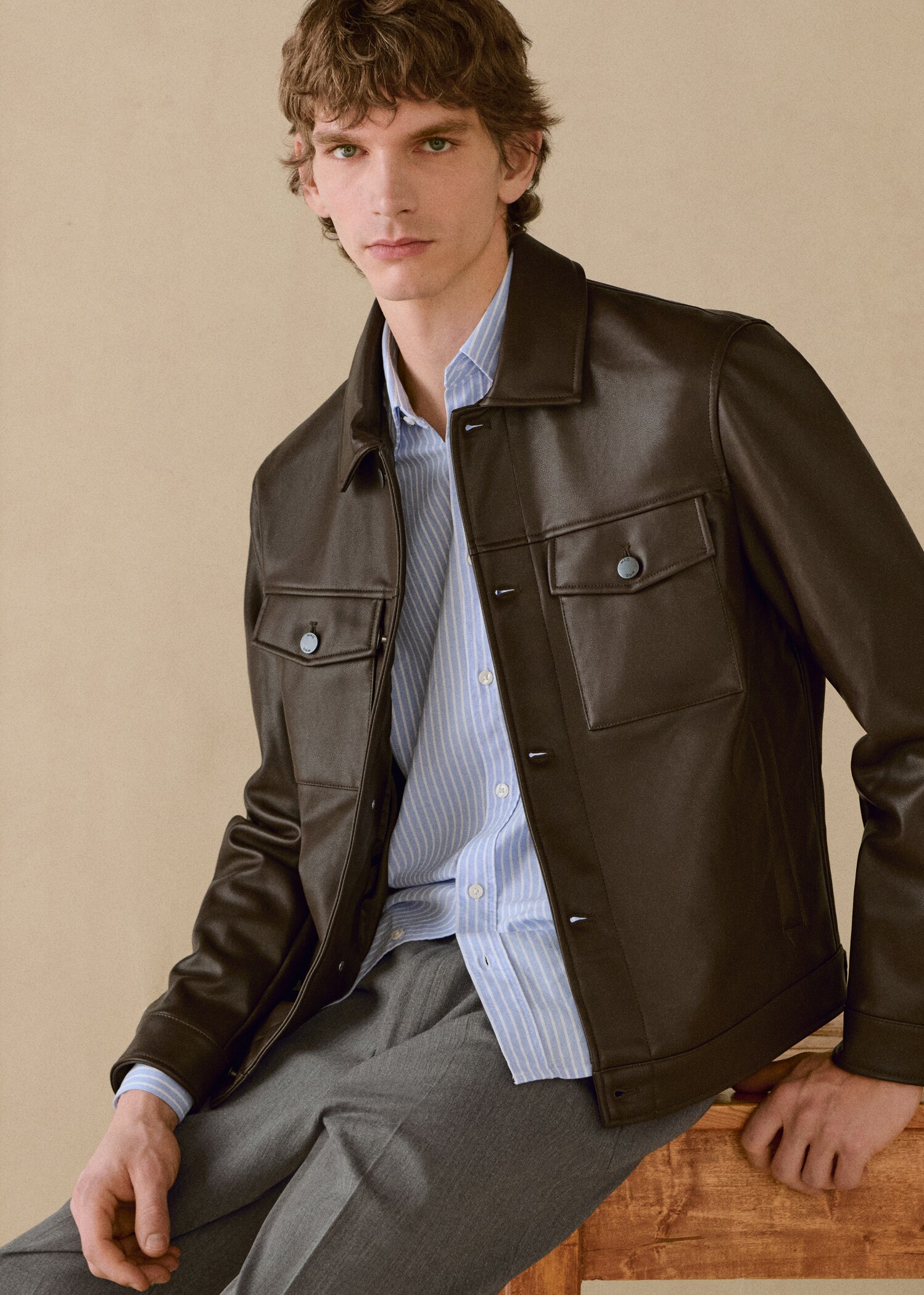 Leather-effect jacket with pockets - Details of the article 3