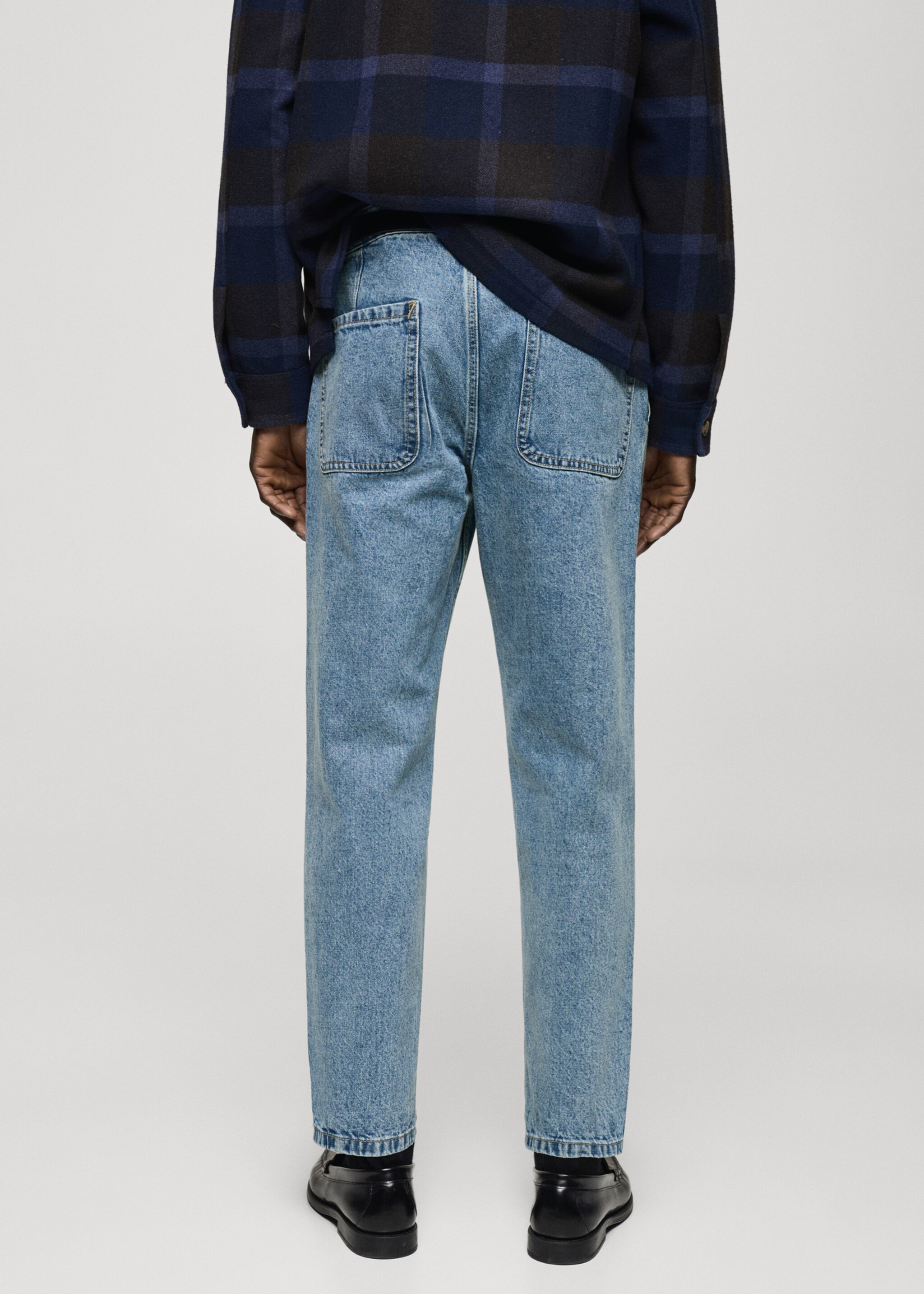 Worn effect straight fit jeans - Reverse of the article