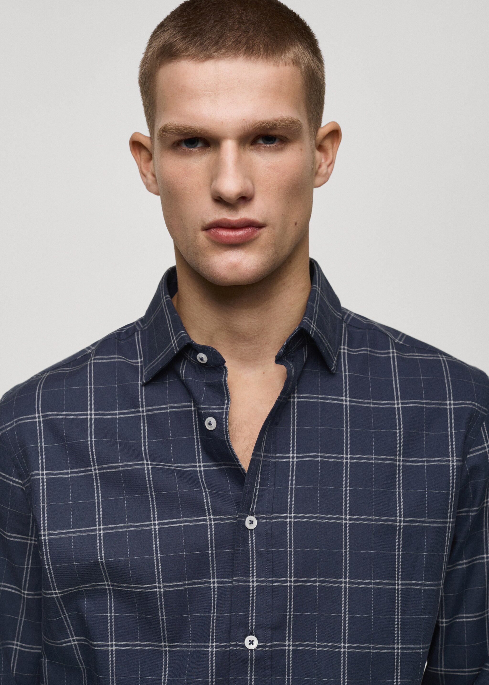 Camisa regular fit algodón cuadros - Detalle del artículo 1