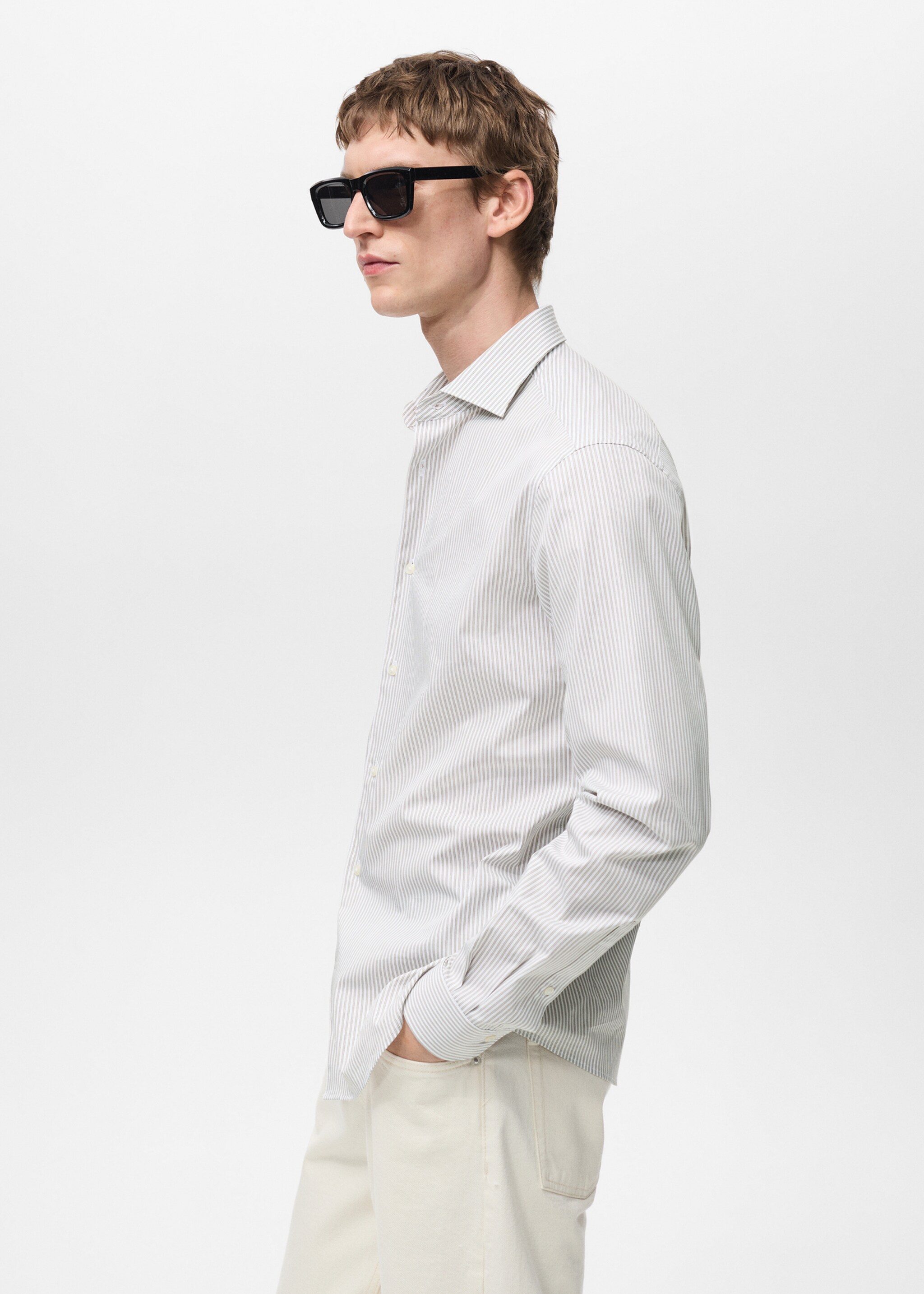 Slim fit striped cotton shirt - Details of the article 2