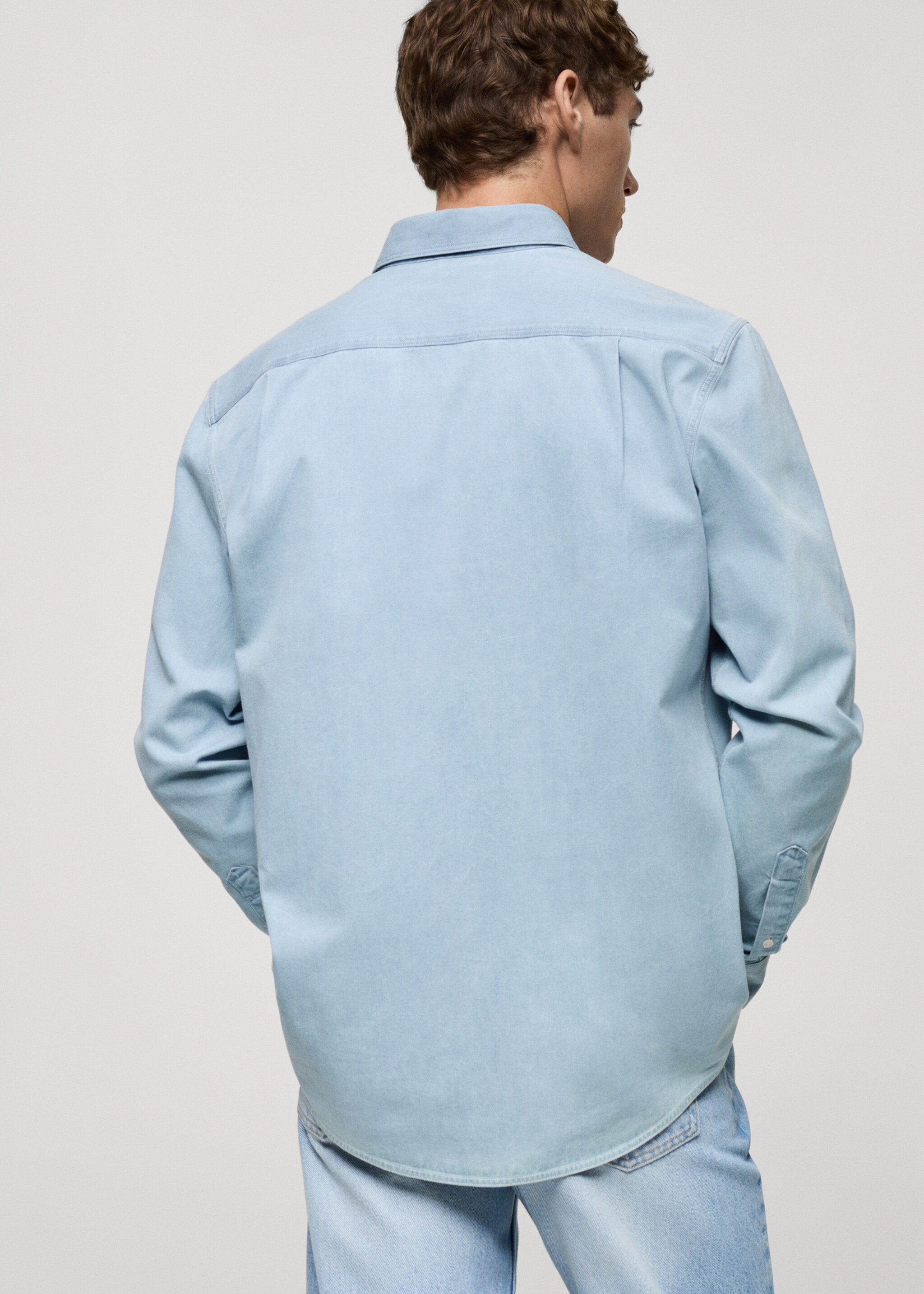Chemise en jean 100 % coton - Verso de l’article