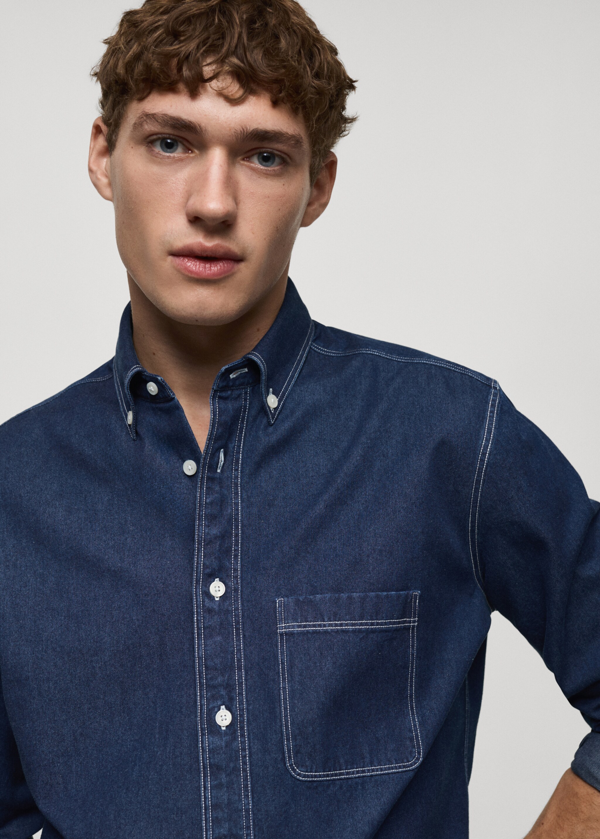 Camisa vaquera regular fit - Detalle del artículo 1