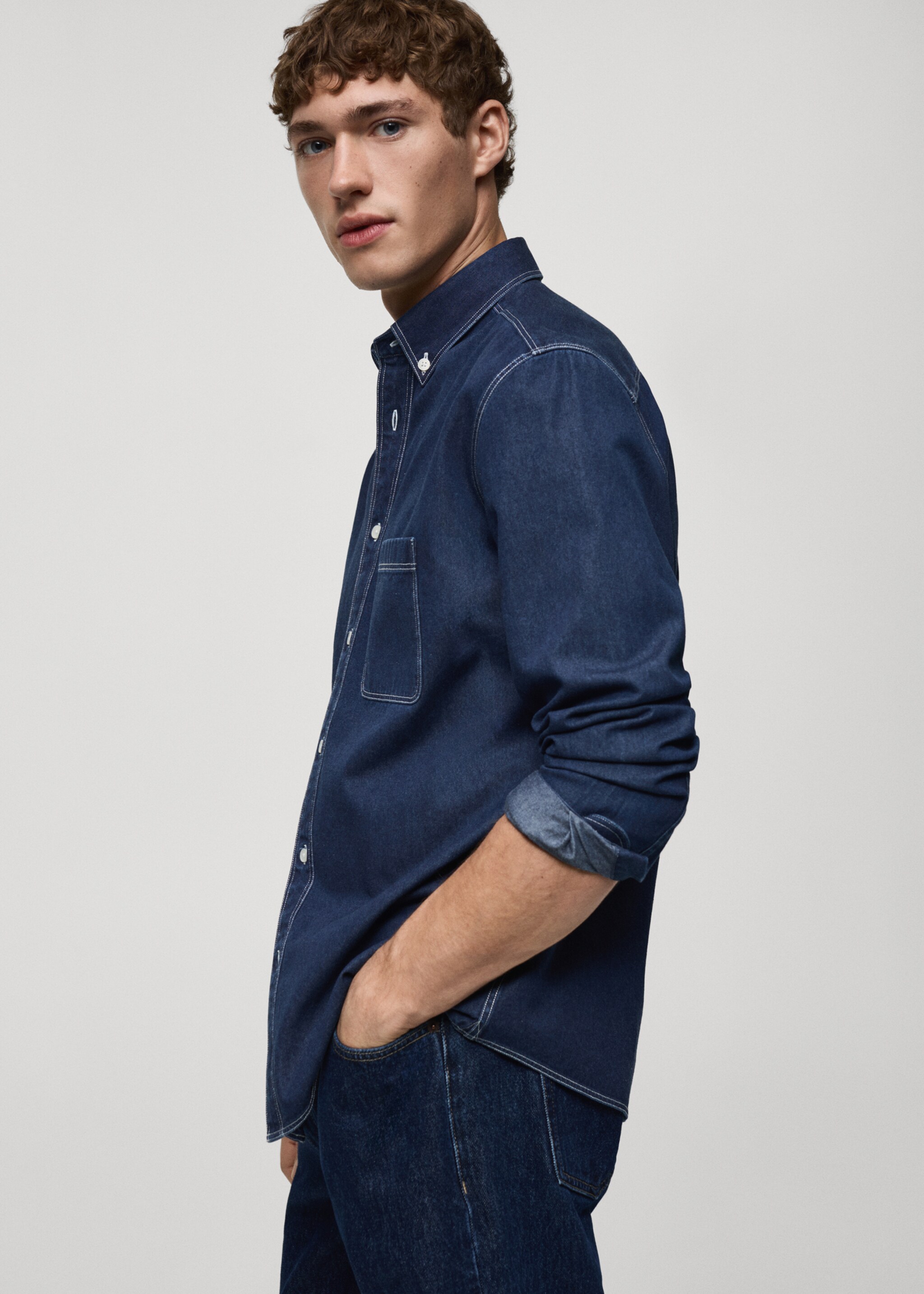 Chemise en jean 100 % coton - Détail de l'article 2