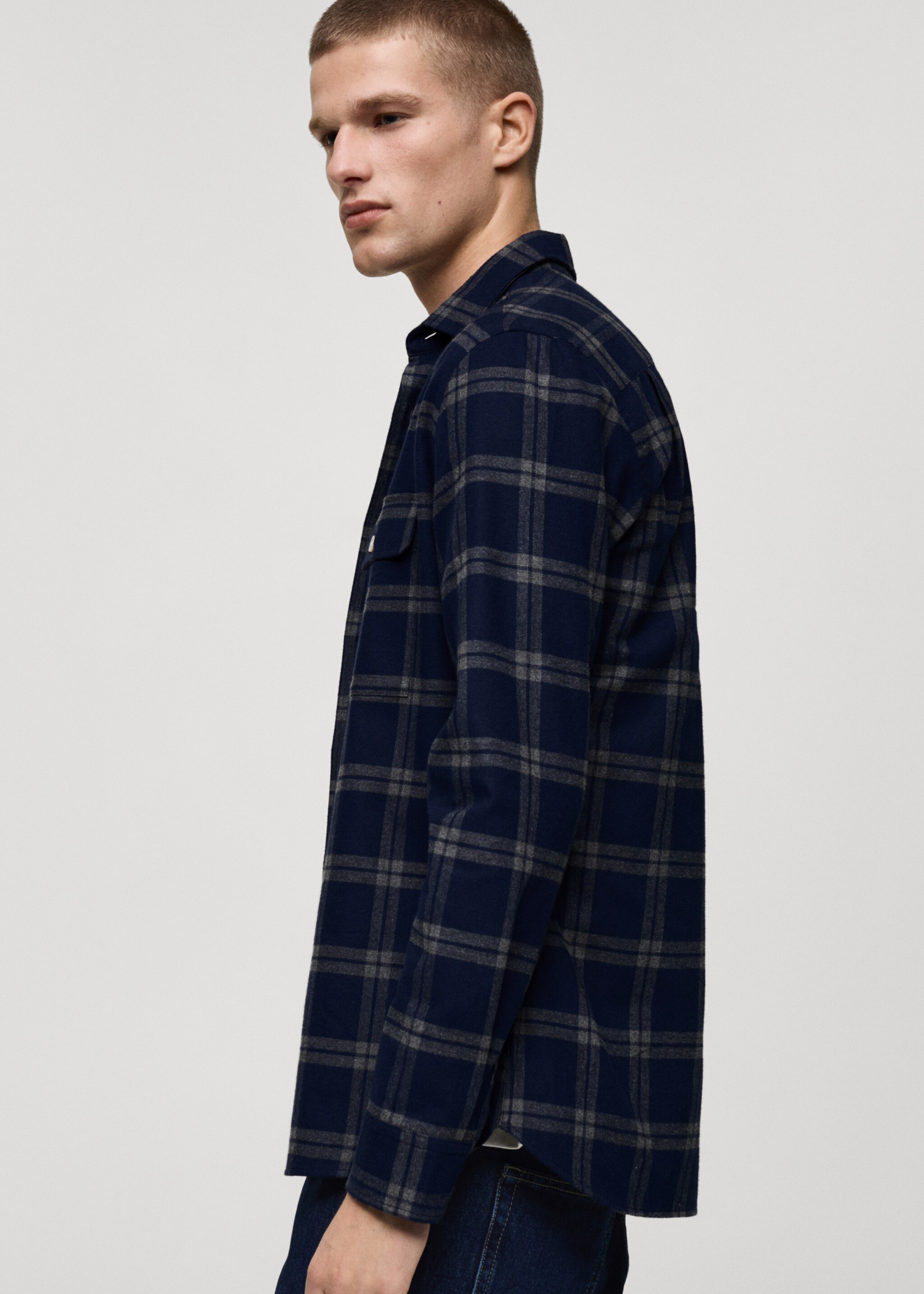 Overshirt kotak-kotak flannel 100% katun - Rincian barang 2