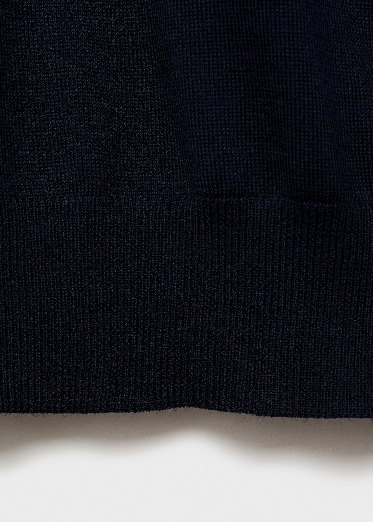 Pull-over 100 % laine mérinos col montant zippé - Détail de l'article 0