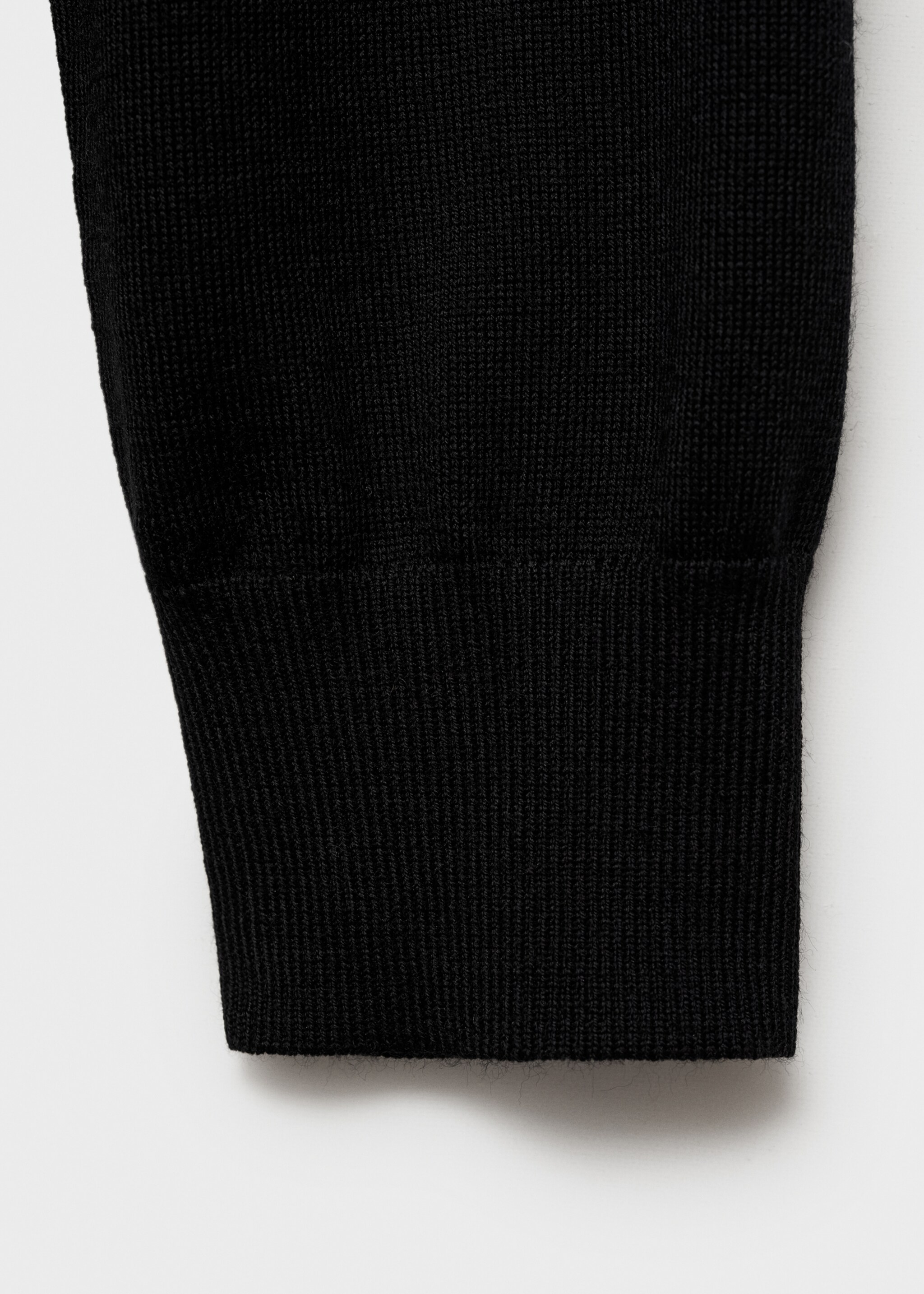 100% merino wool turtleneck sweater - Details of the article 8