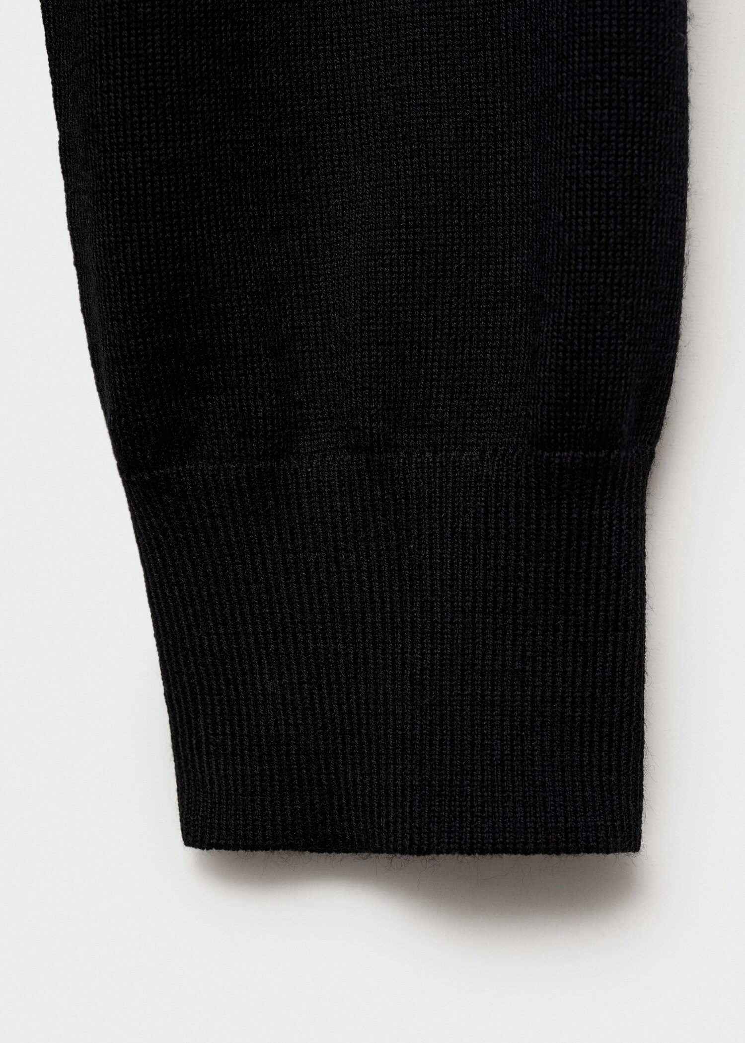 100% merino wool turtleneck sweater - Details of the article 8