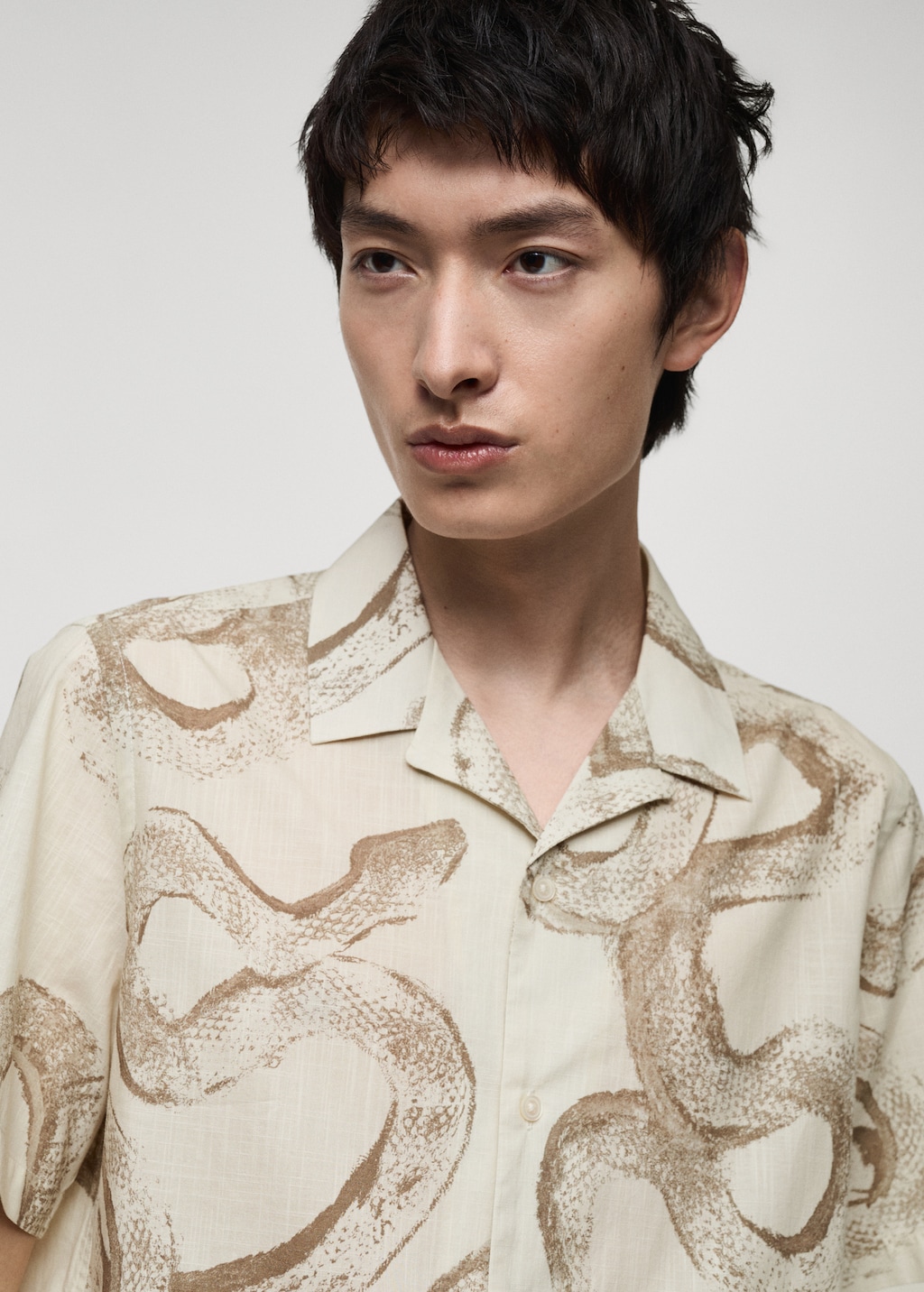 100% cotton regular-fit printed shirt