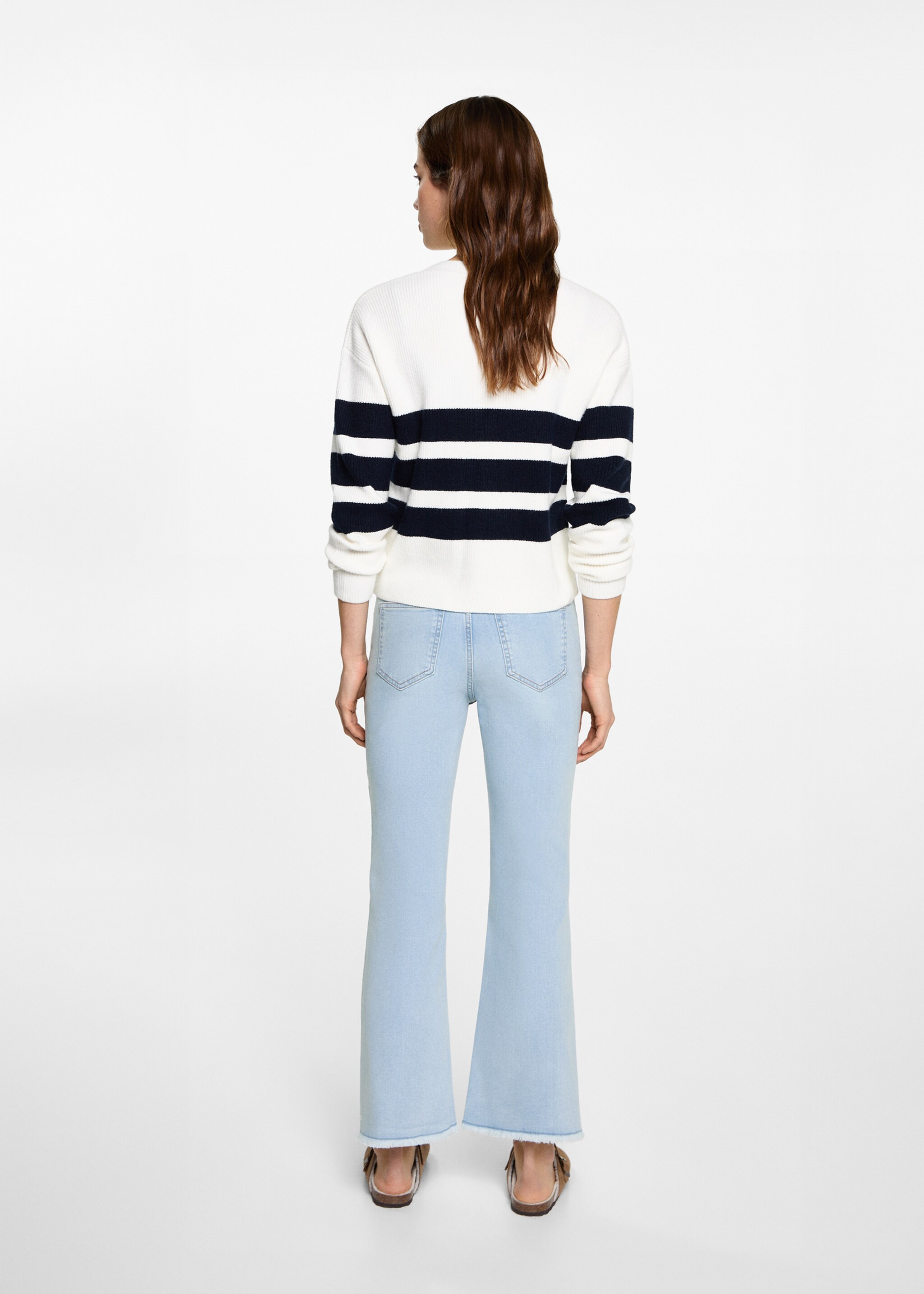 Crop flared jeans - Reverse of the article