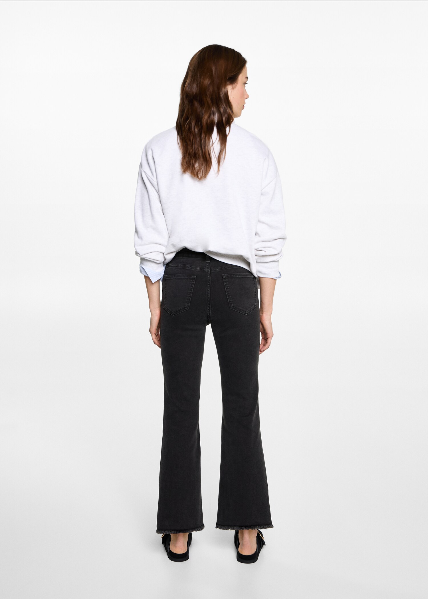 Crop flared jeans - Reverse of the article