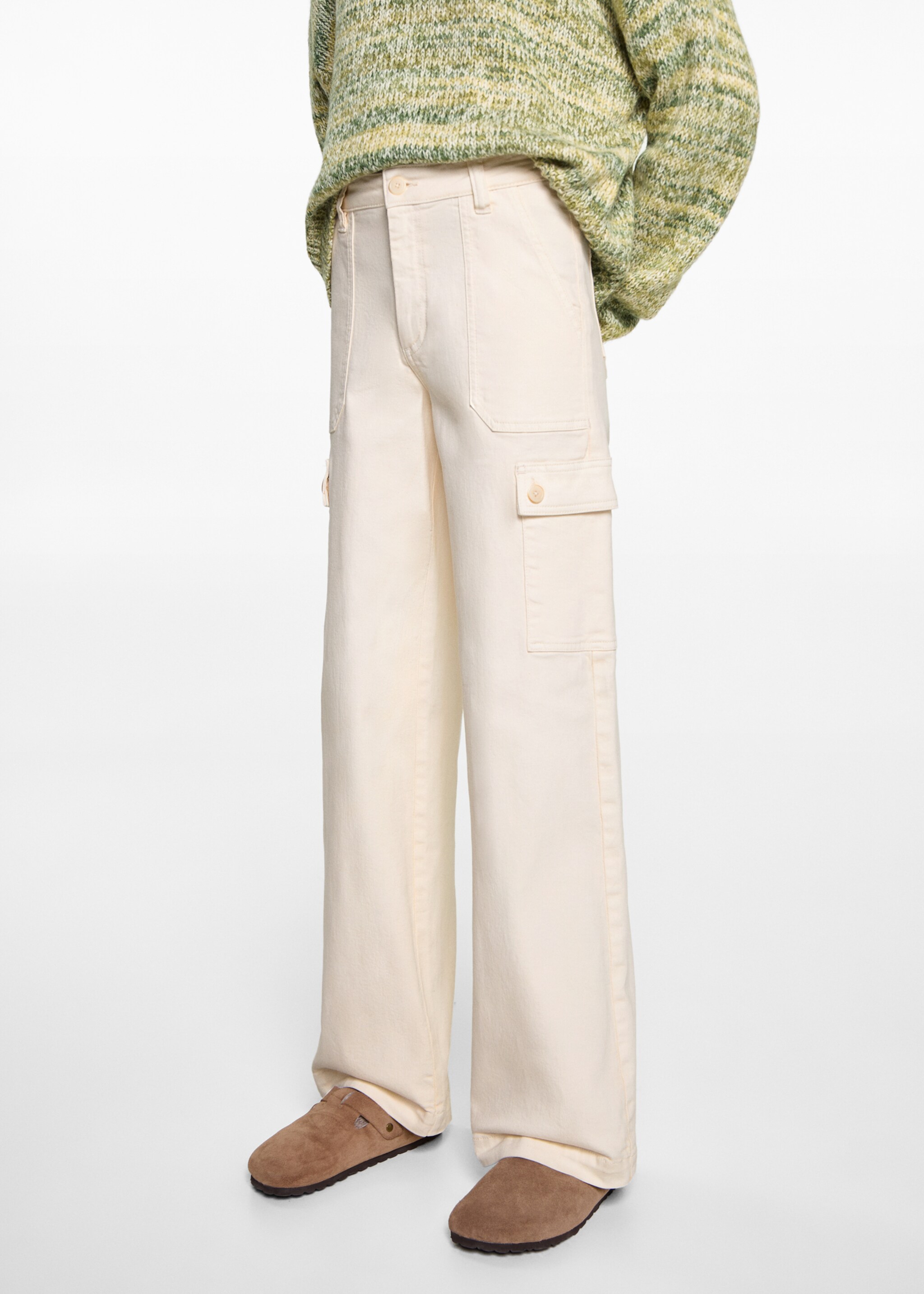 Culotte jeans with pockets - Середній план