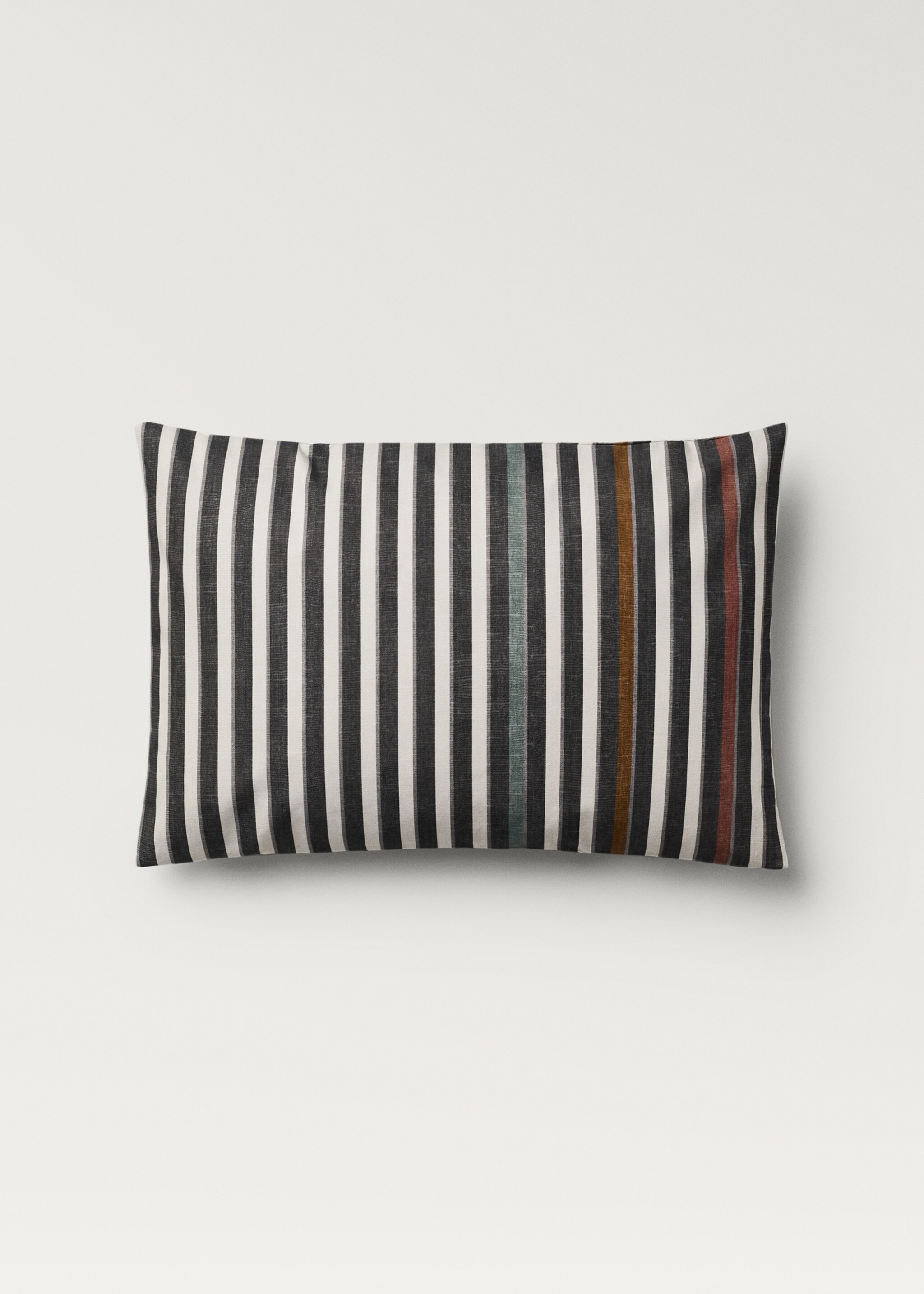 Cushion cover with printed stripes 40x60 cm - Article without model