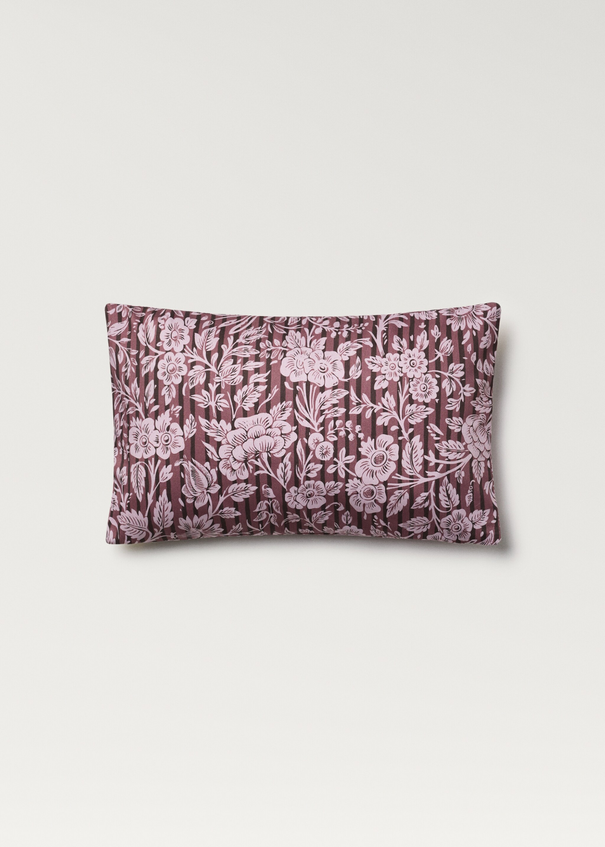 Cushion cover with printed flowers and stripes 30x50 cm - Article without model