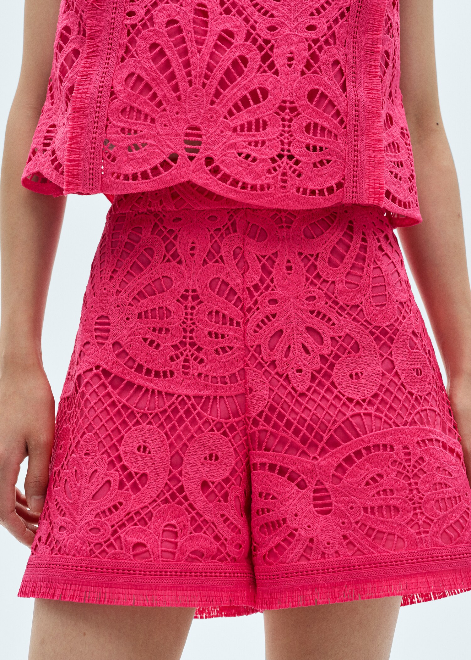 Strick-Shorts im Häkel-Style - Mittlere Ansicht