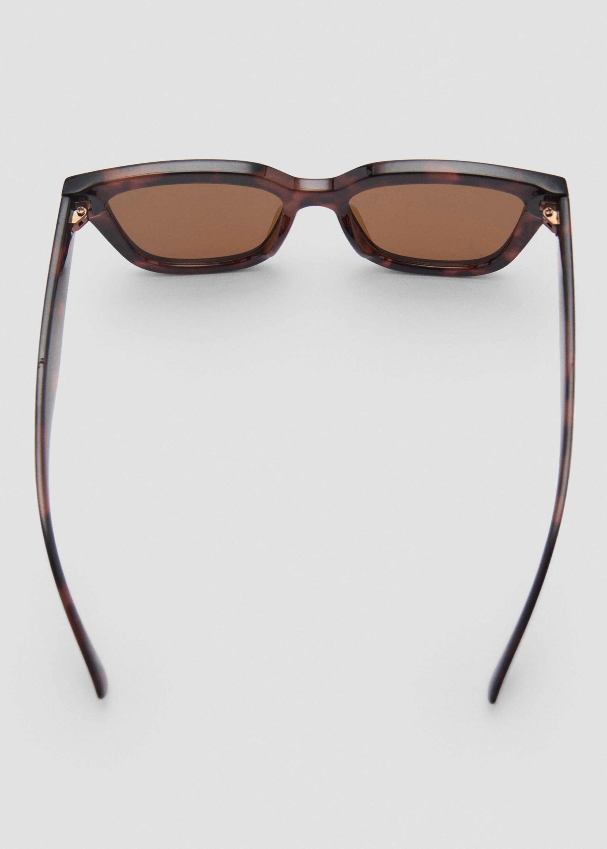 Resin frame sunglasses - Details of the article 1