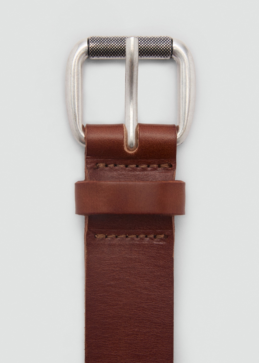 Stud leather belt - Women | MANGO USA