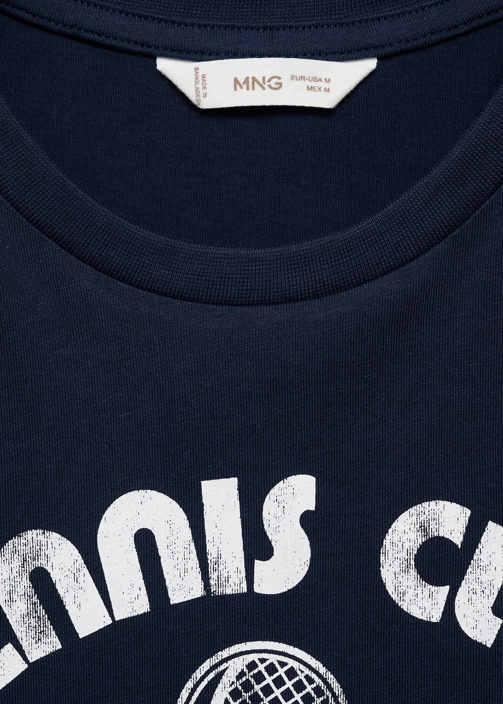 Short-sleeved t-shirt with message