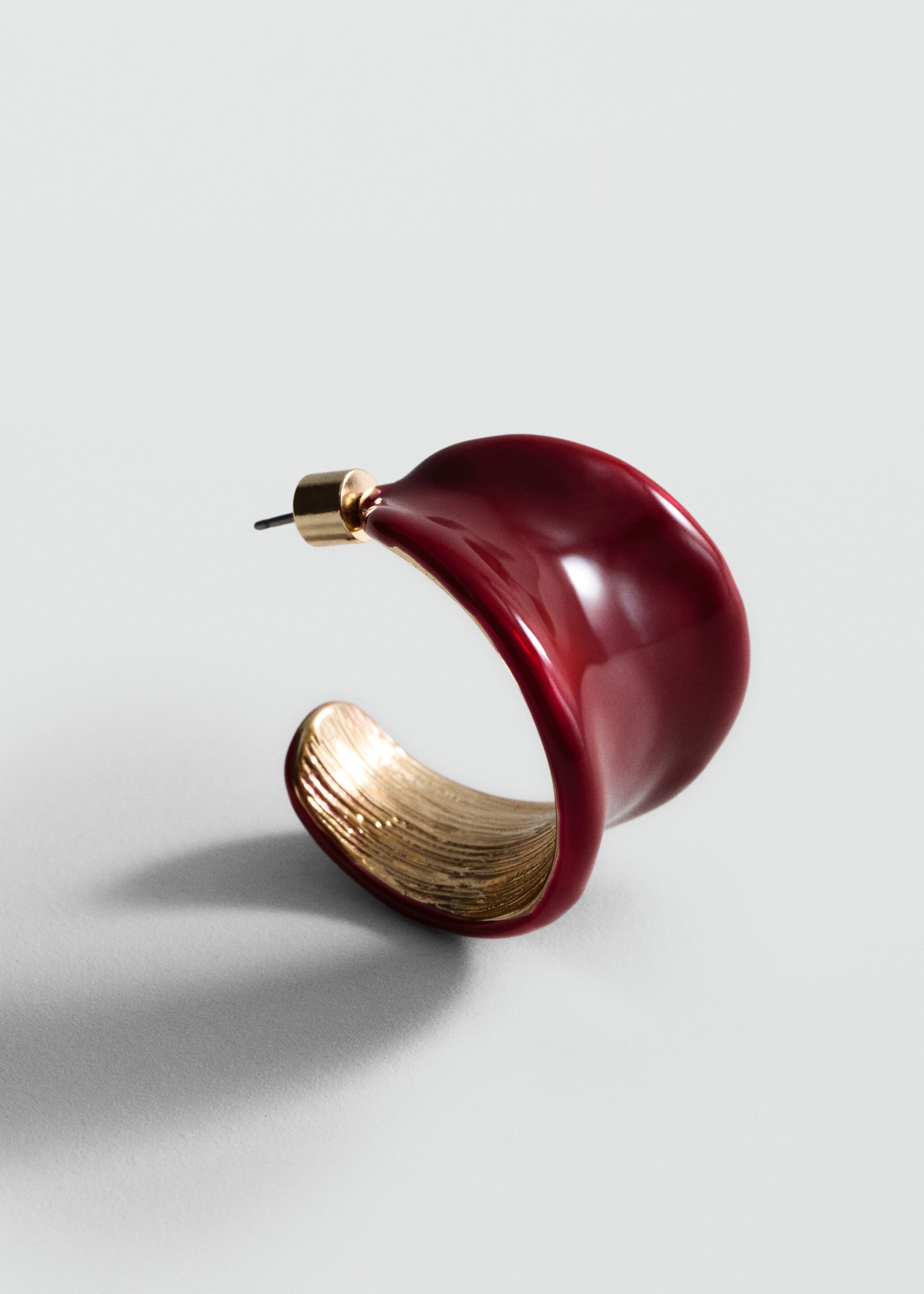 Earrings with wavy relief - Medium plane