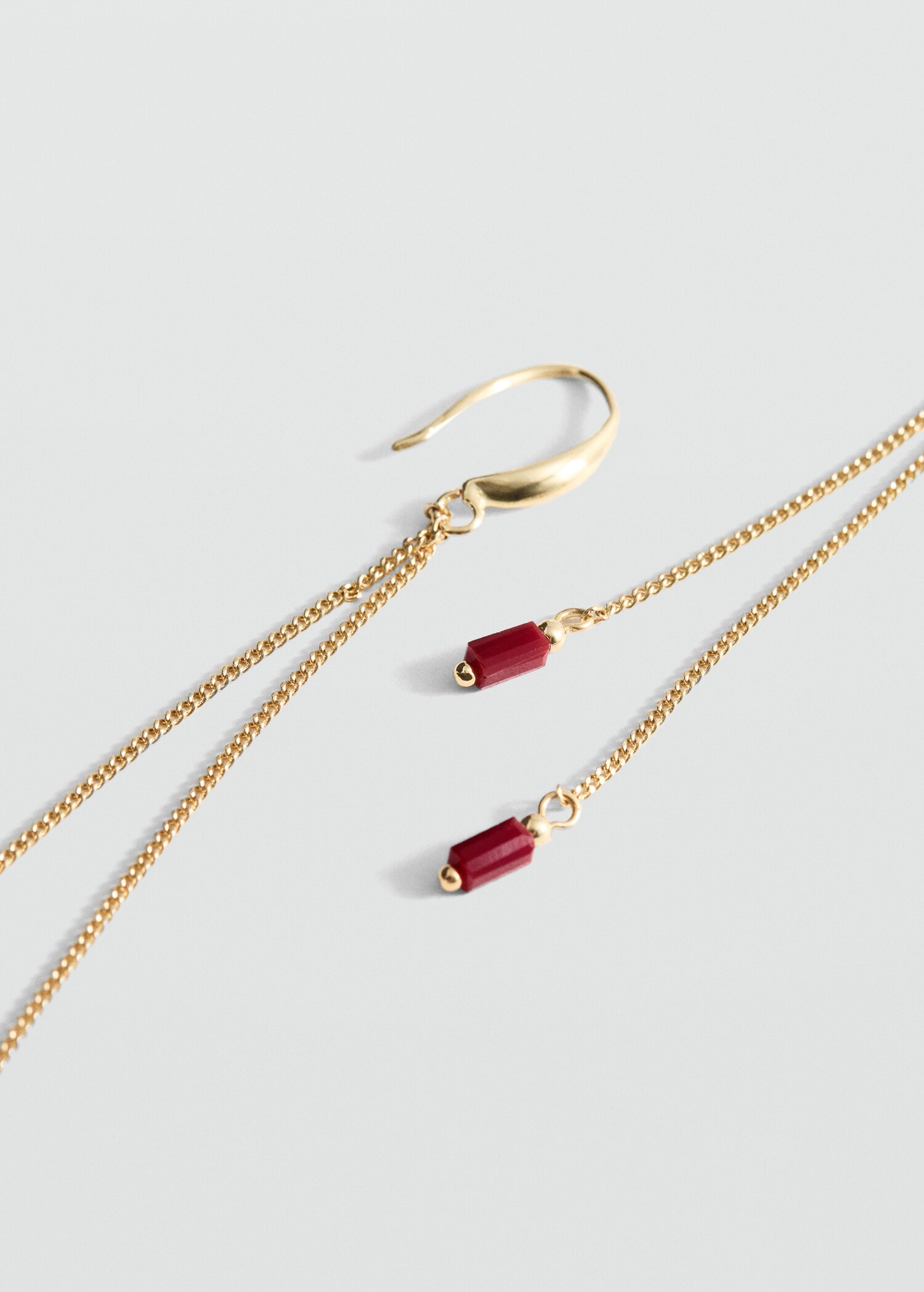 Boucles d'oreilles cascade cristaux - Plan moyen