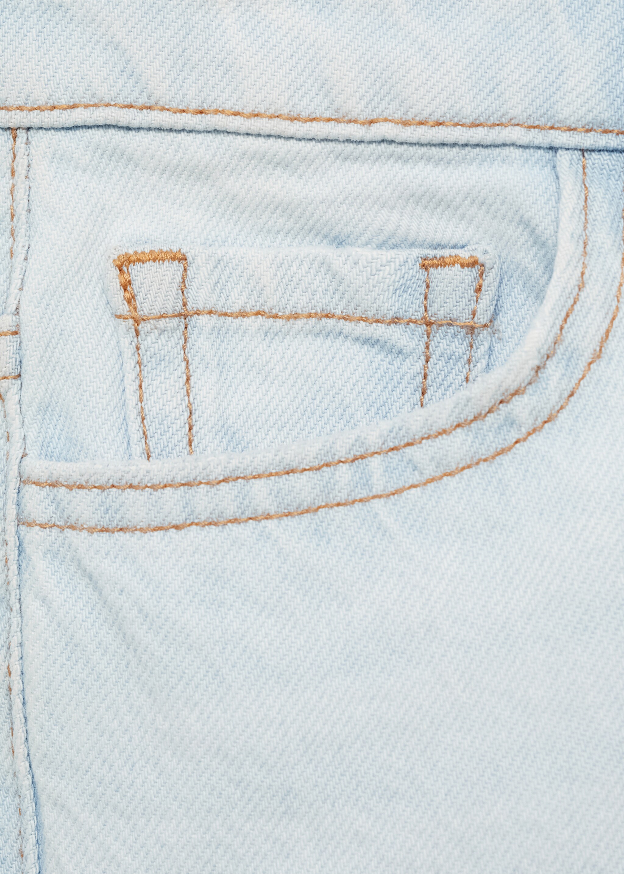 Decorative ripped jeans - Details of the article 8