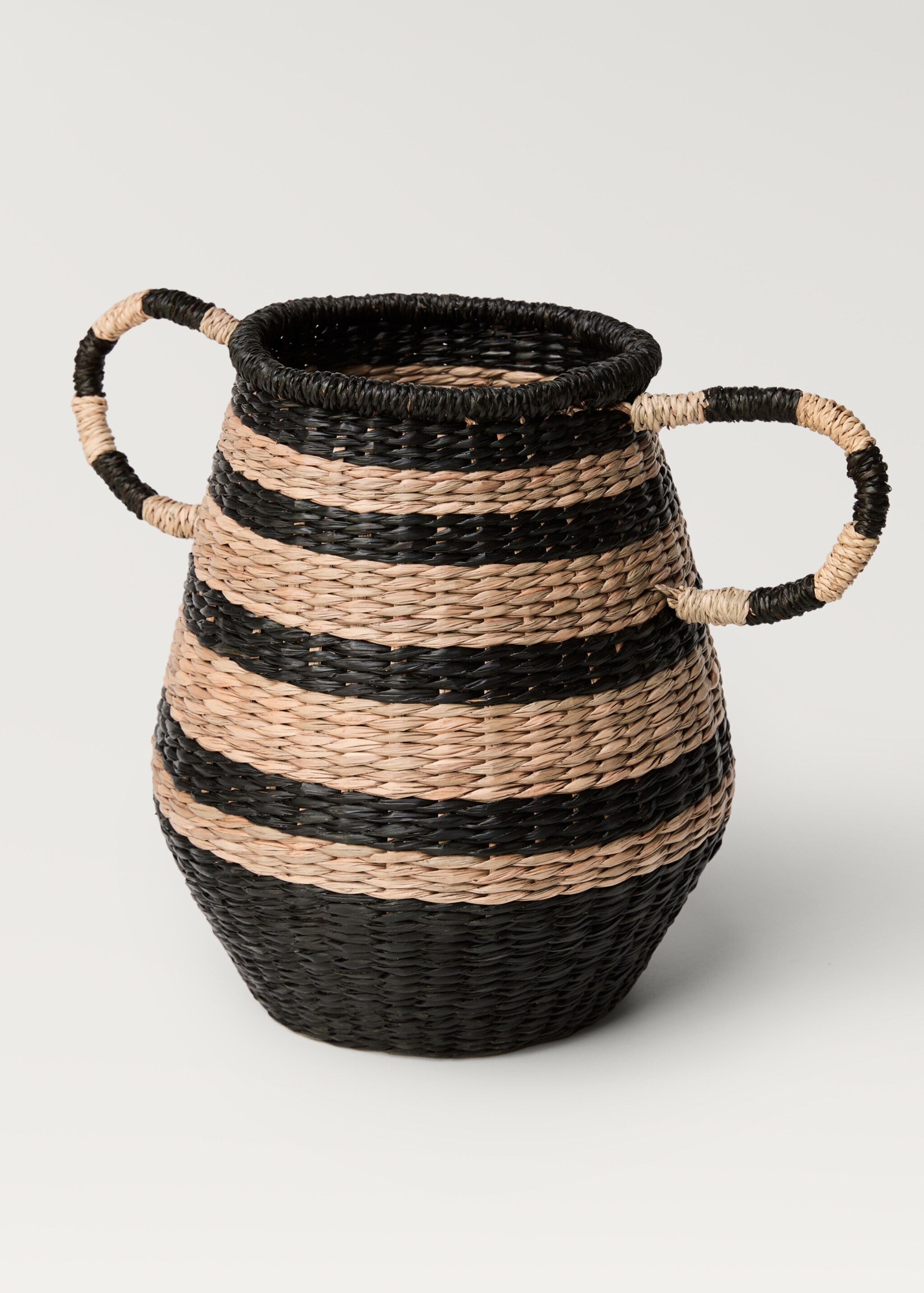 Cistell fibres naturals disseny ratlles - Detall de l'article 2