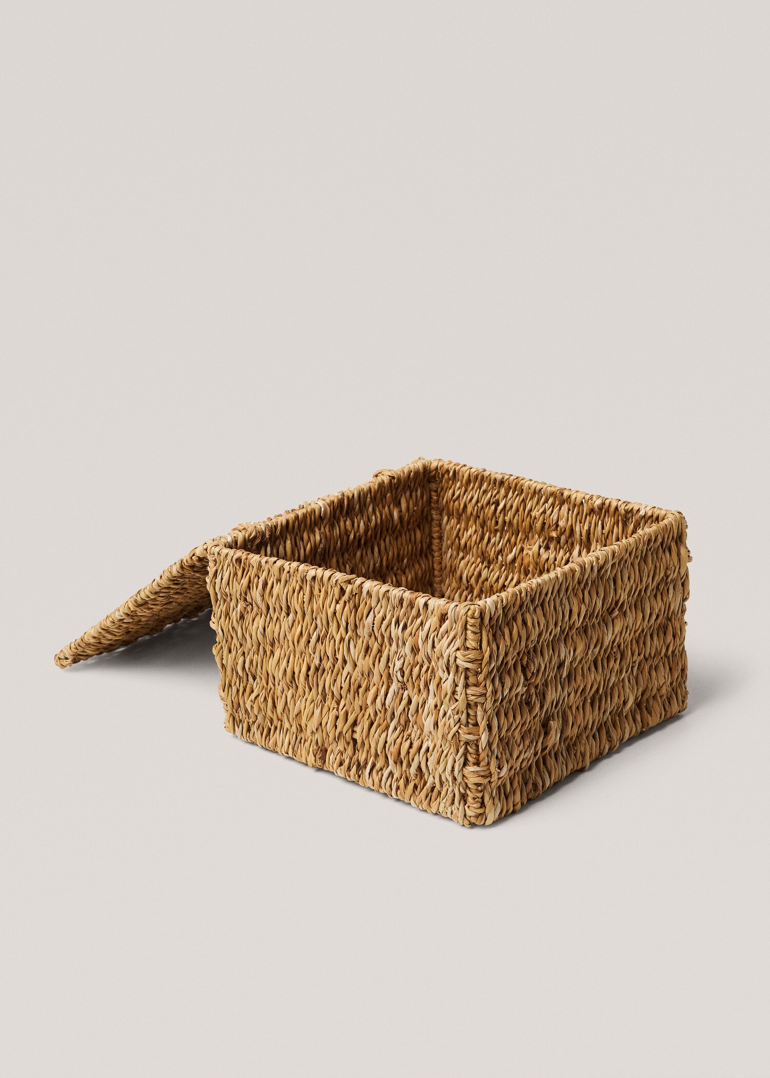 Large natural fiber basket with lid - Details of the article 2