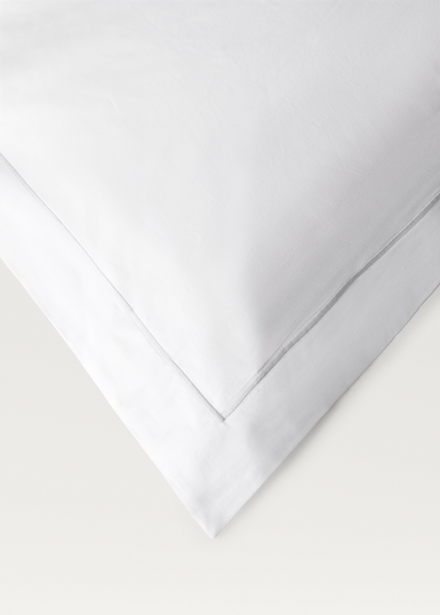 Cotton percale duvet cover with scalloped detail for 150/160 cm bed - Details of the article 1