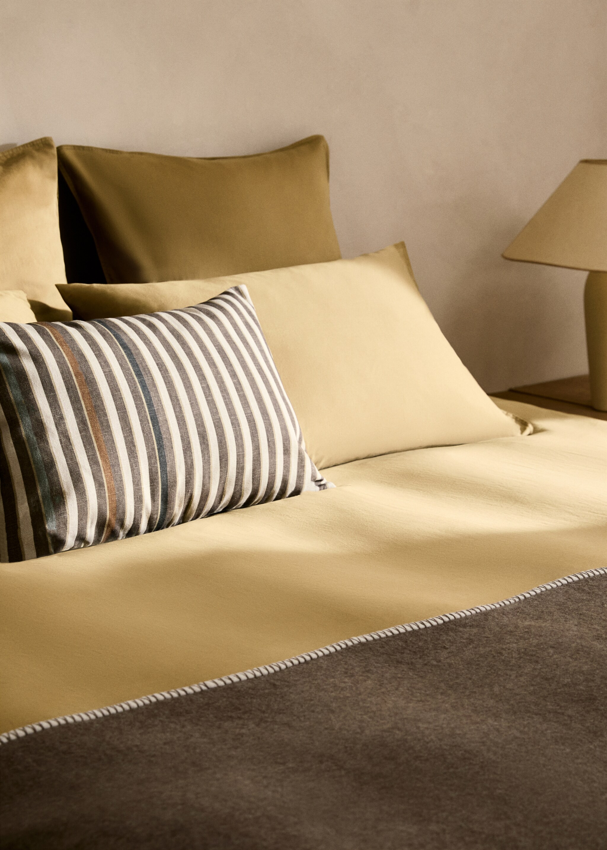 Washed cotton satin double-stitched duvet cover for 150/160 cm bed - Details of the article 7