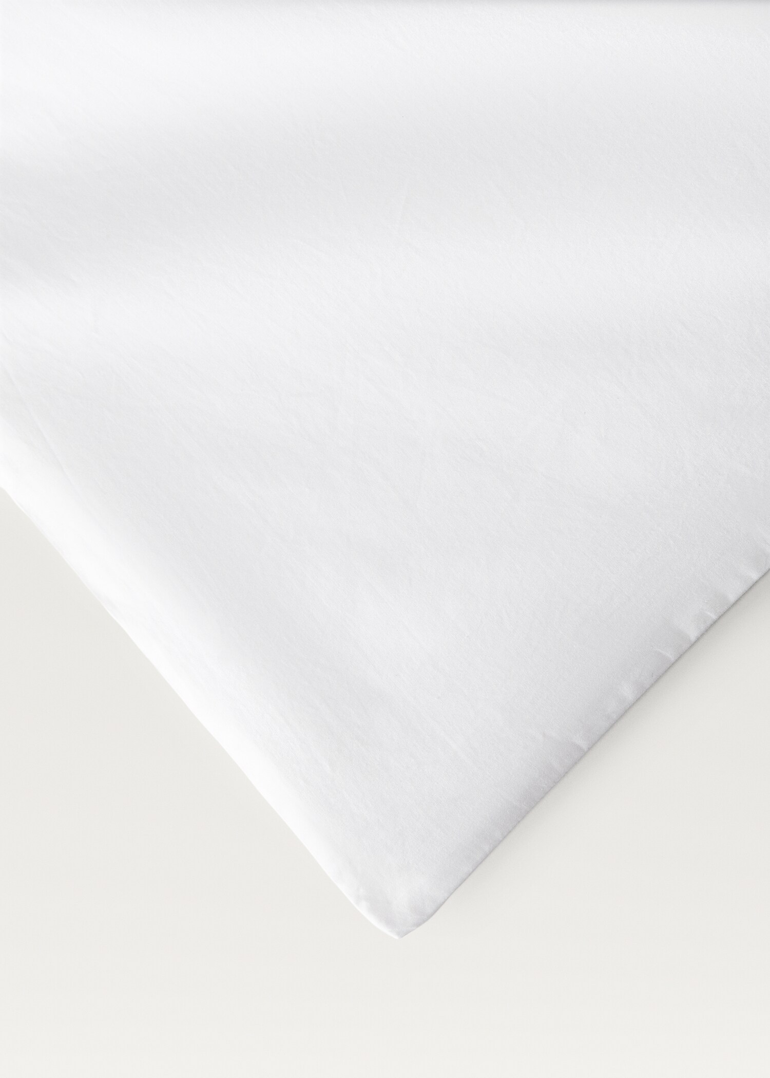 Cotton duvet cover with hand-embroidered flowers for 150/160 cm bed - Details of the article 2