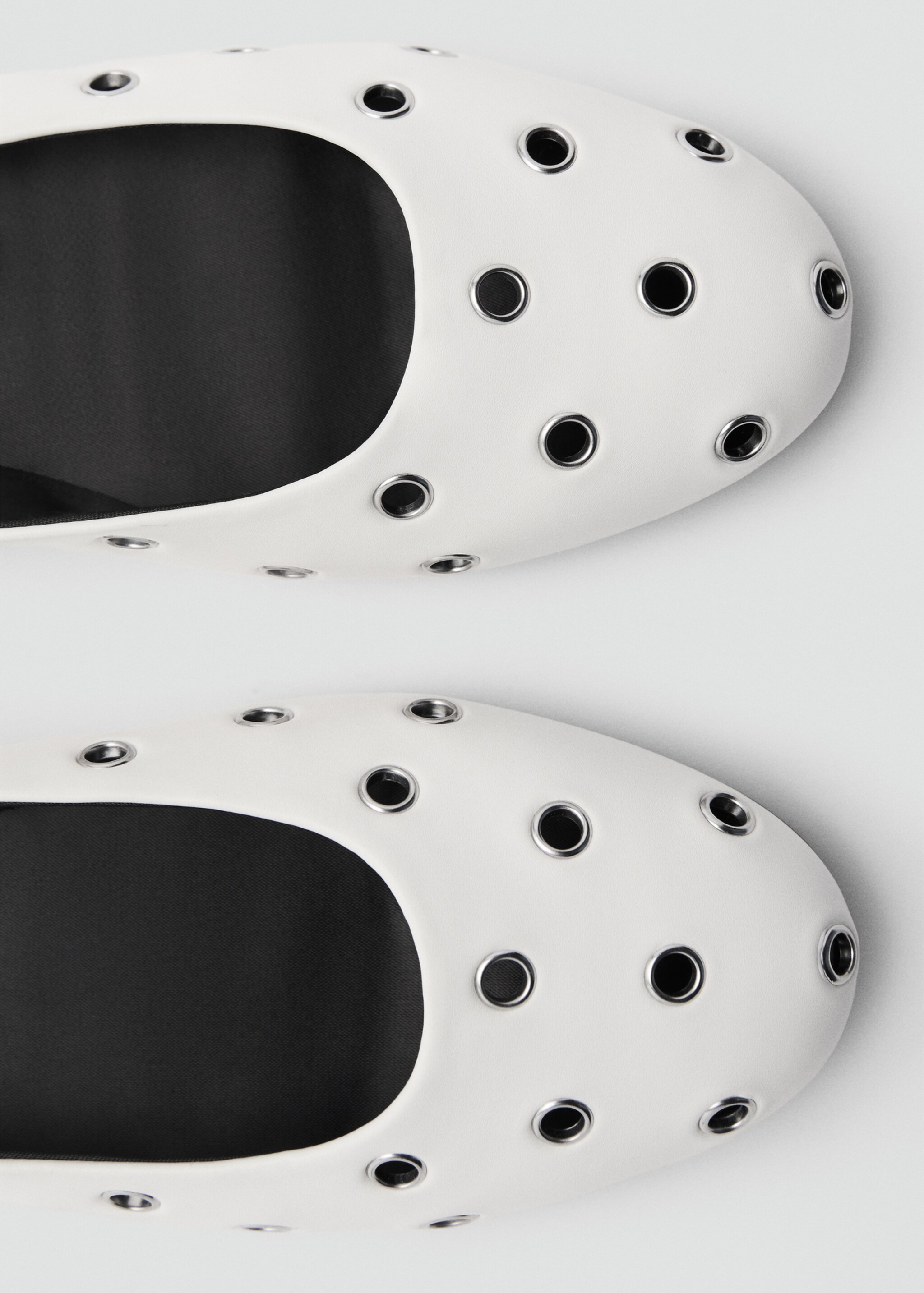 Die-cut ballerinas - Details of the article 1