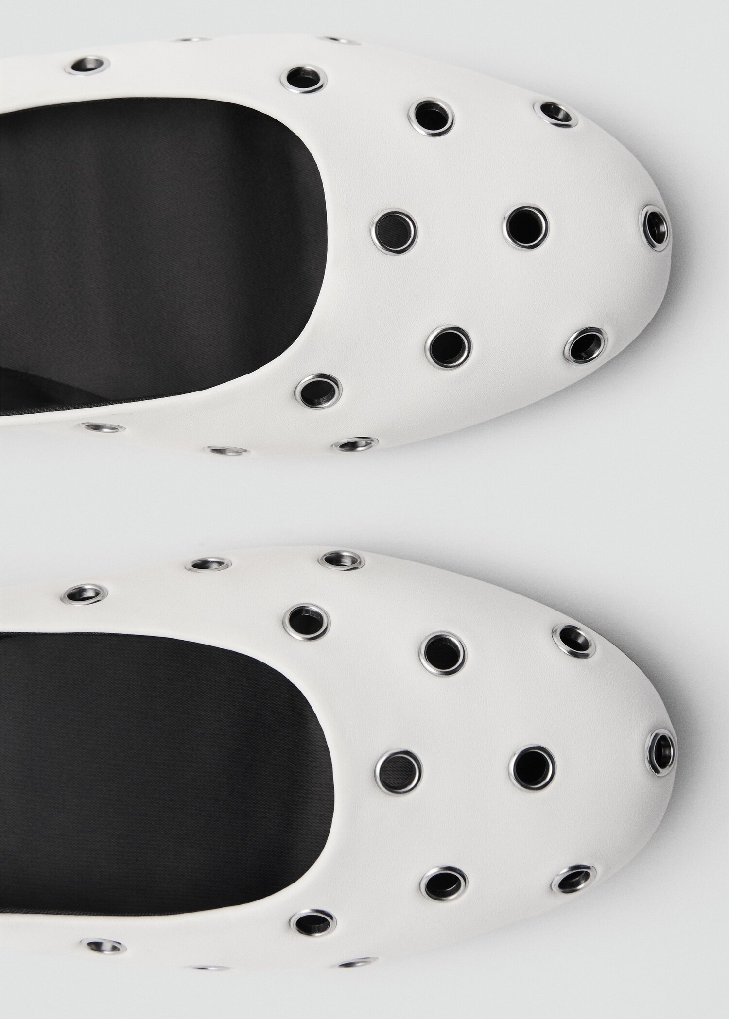 Die-cut ballerinas - Details of the article 1