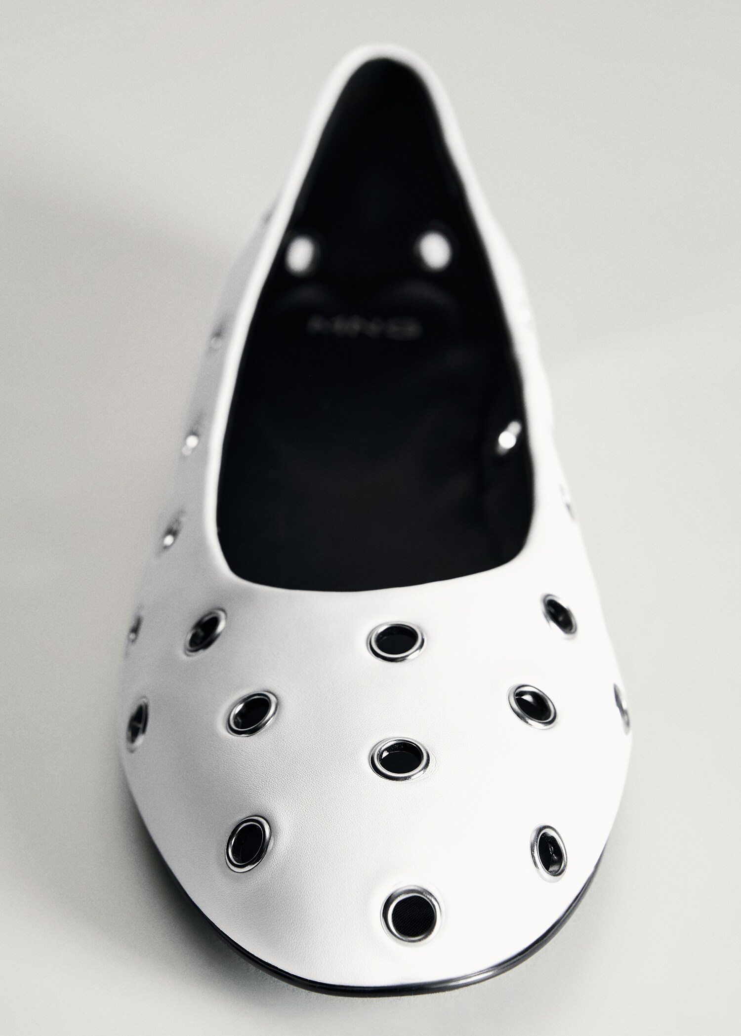 Die-cut ballerinas - Details of the article 5